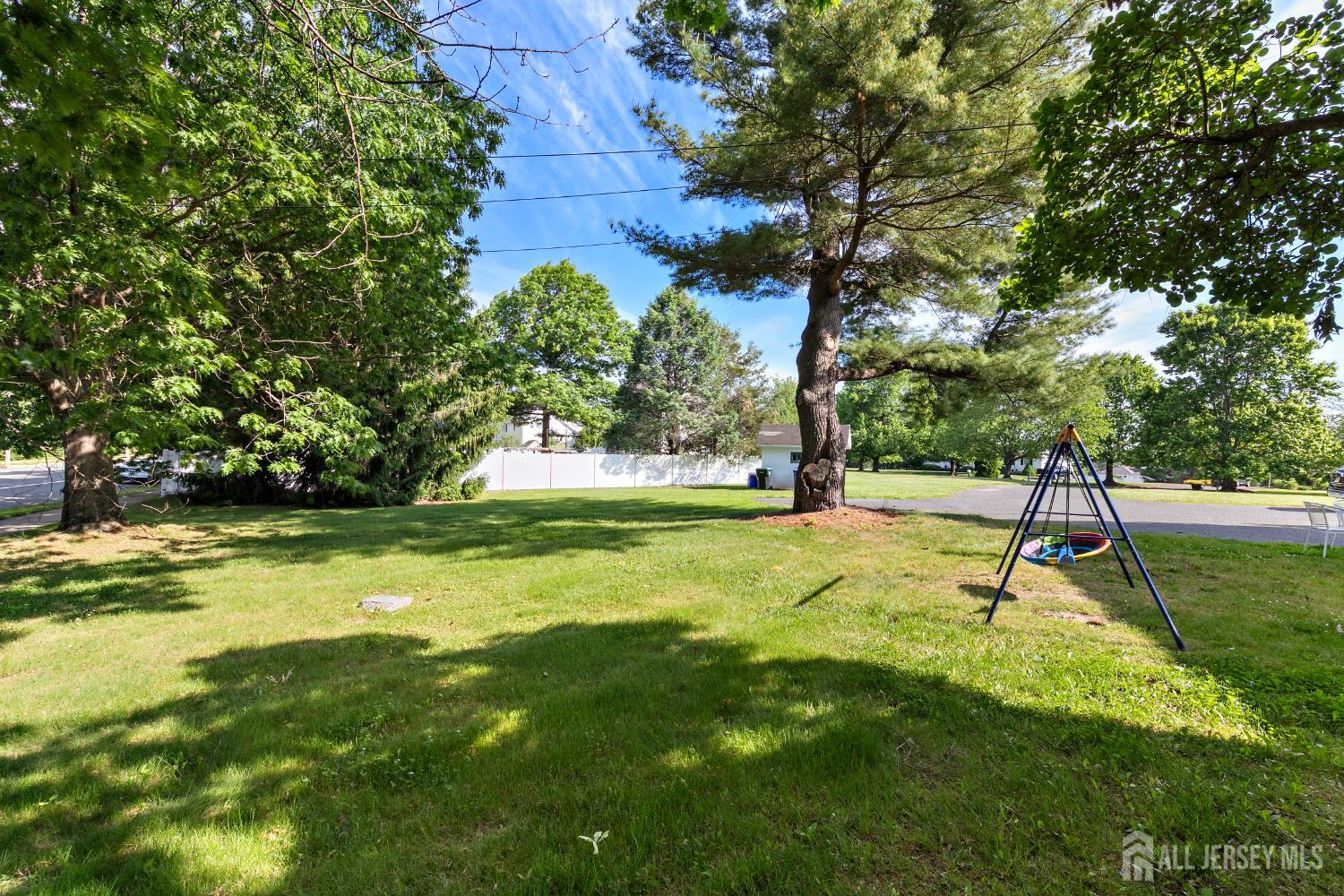 472 Buckelew Avenue Image 3