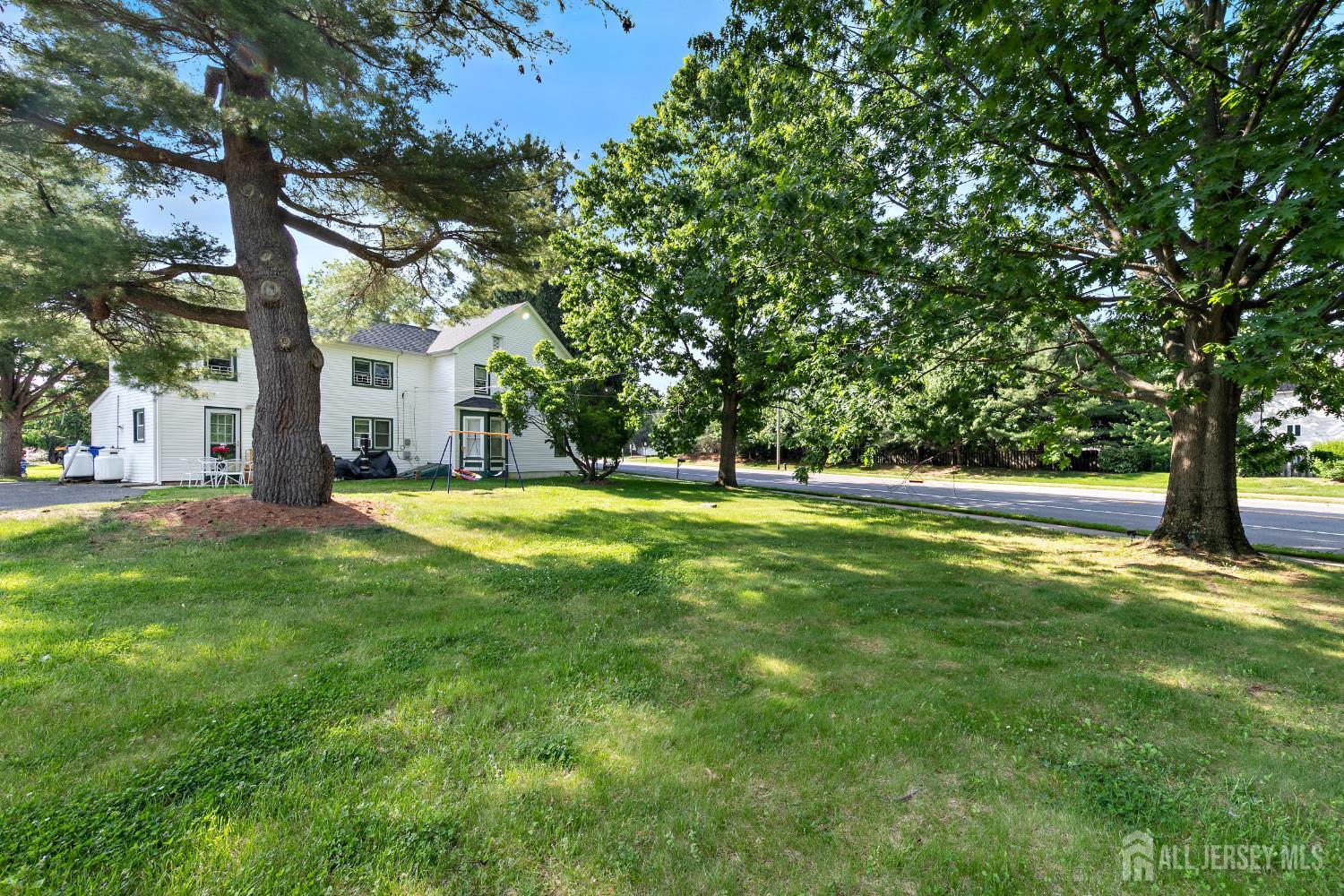 472 Buckelew Avenue, Monroe, NJ, 08831 image 38