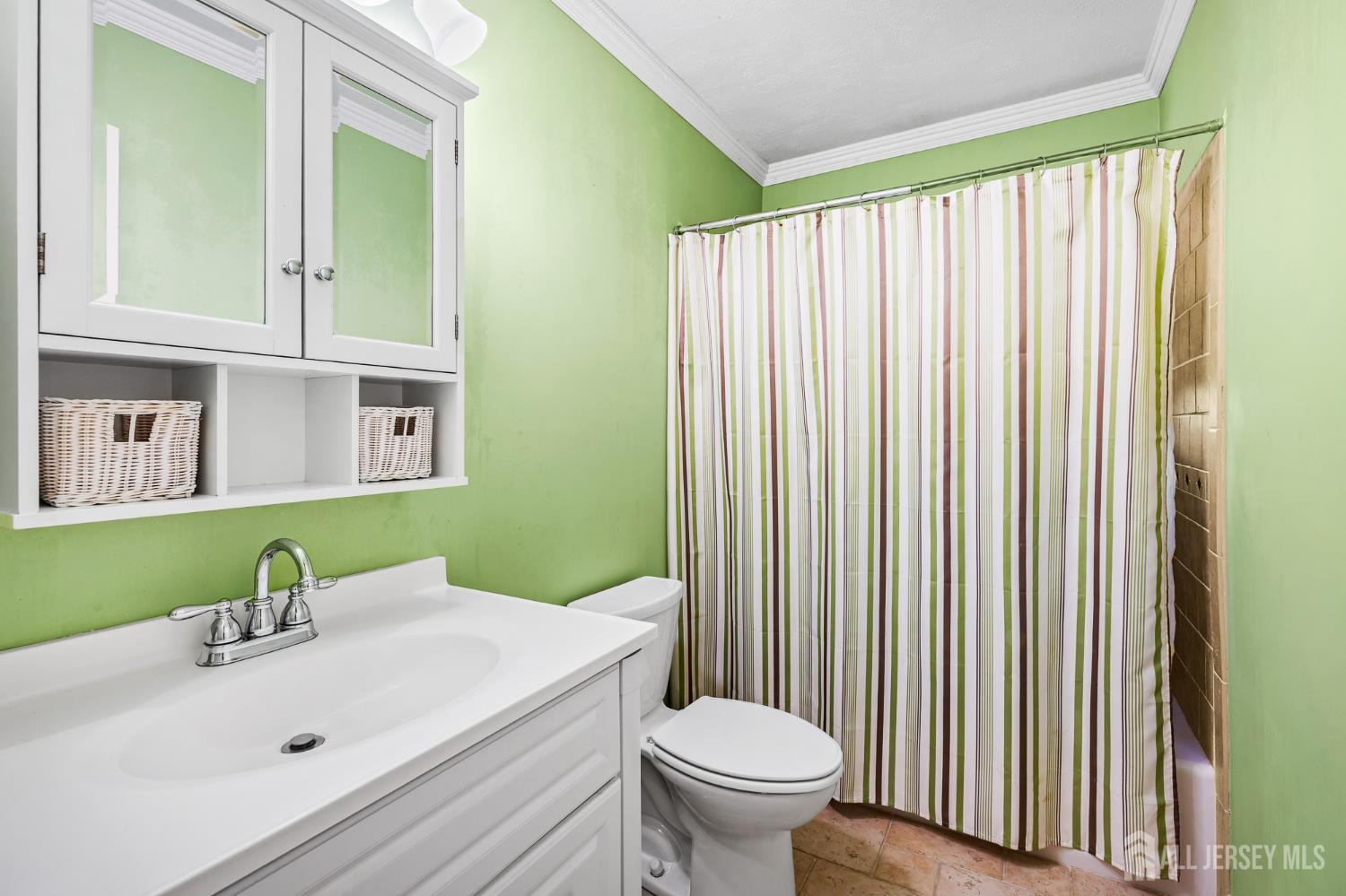 5 Camelot Drive, East Brunswick, NJ, 08816 image 13