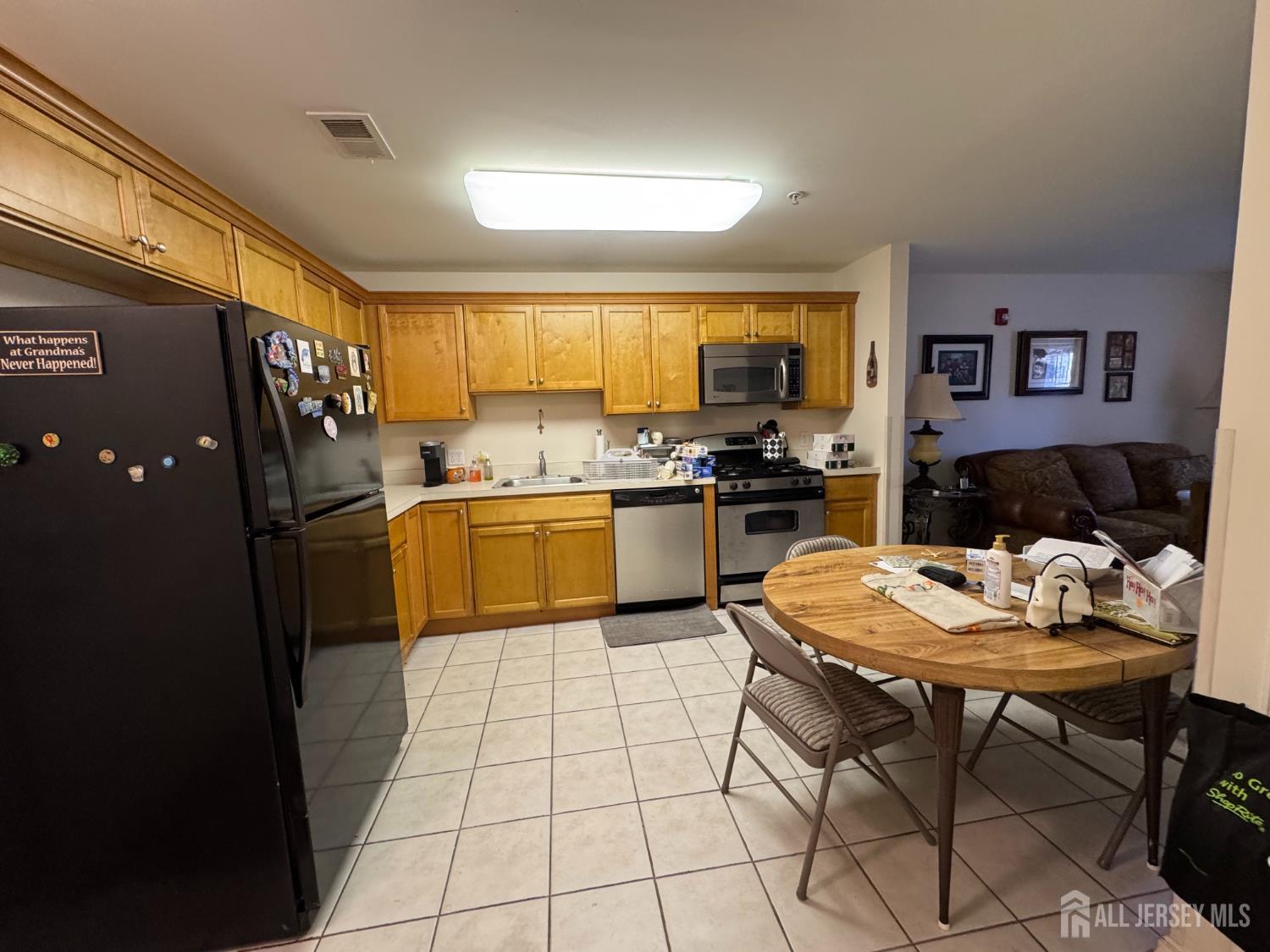 85 Liddle Avenue, Edison, NJ, 08837 image 13
