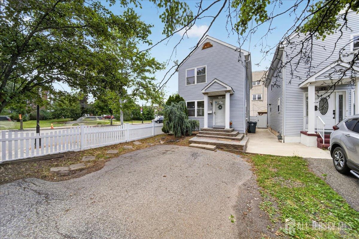 112 Commerce Street Image 3