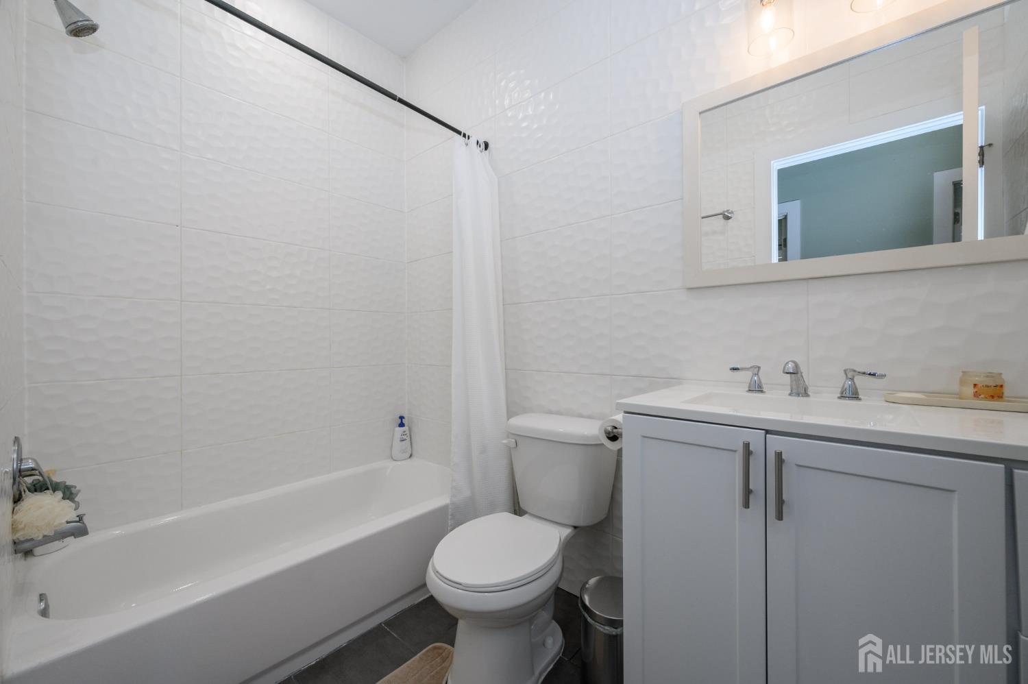 197 Garfield Avenue, Jersey City, NJ, 07305 image 11
