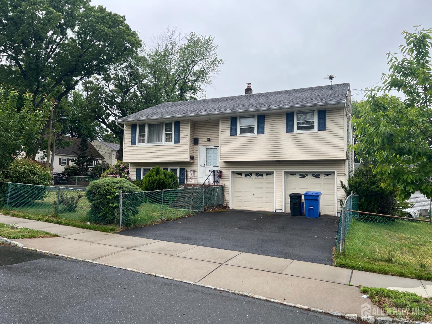 360 Leslie Avenue, Piscataway, NJ, 08854