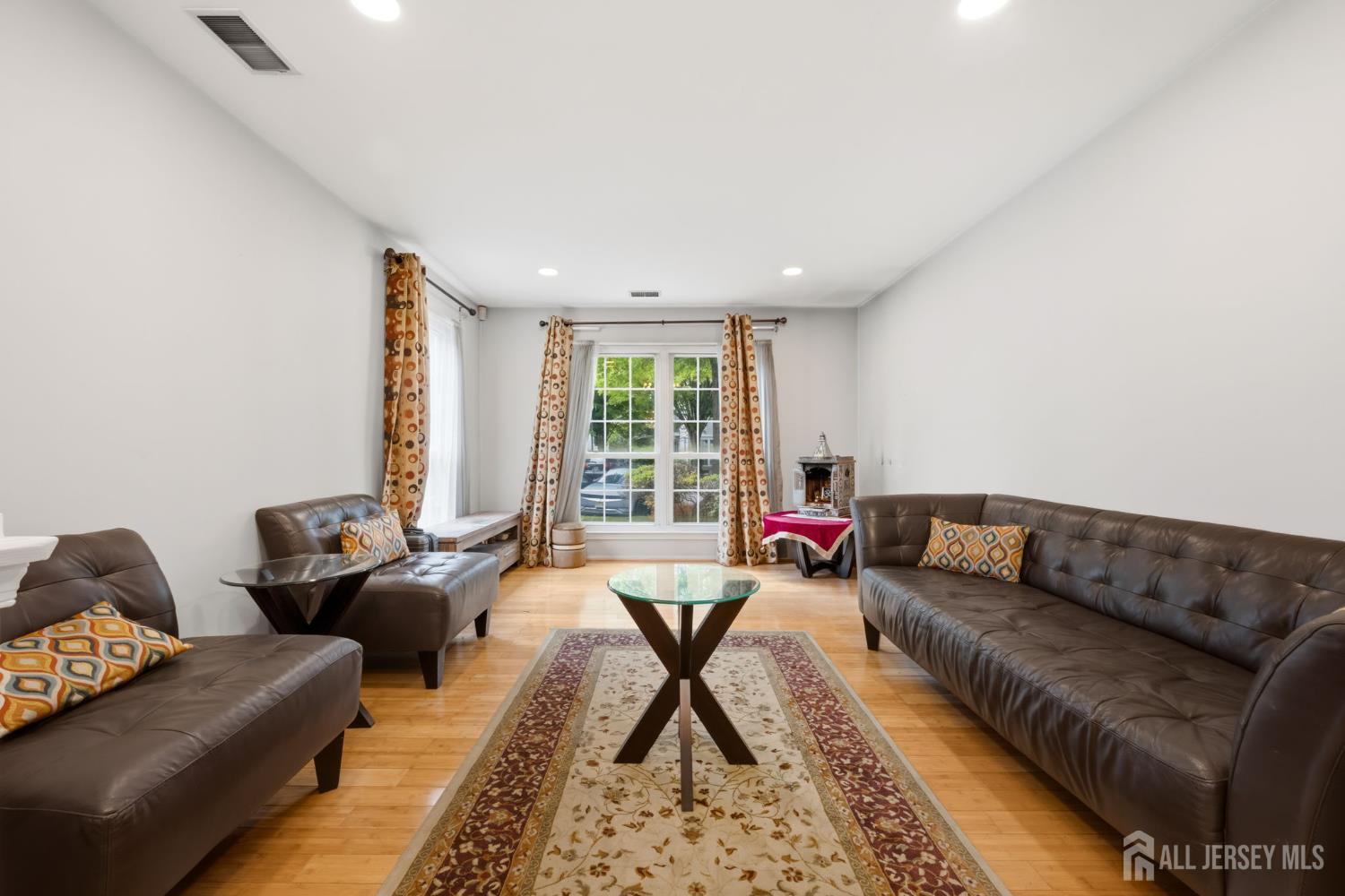 301 Pheasant Run, South Brunswick, NJ, 08852 image 12