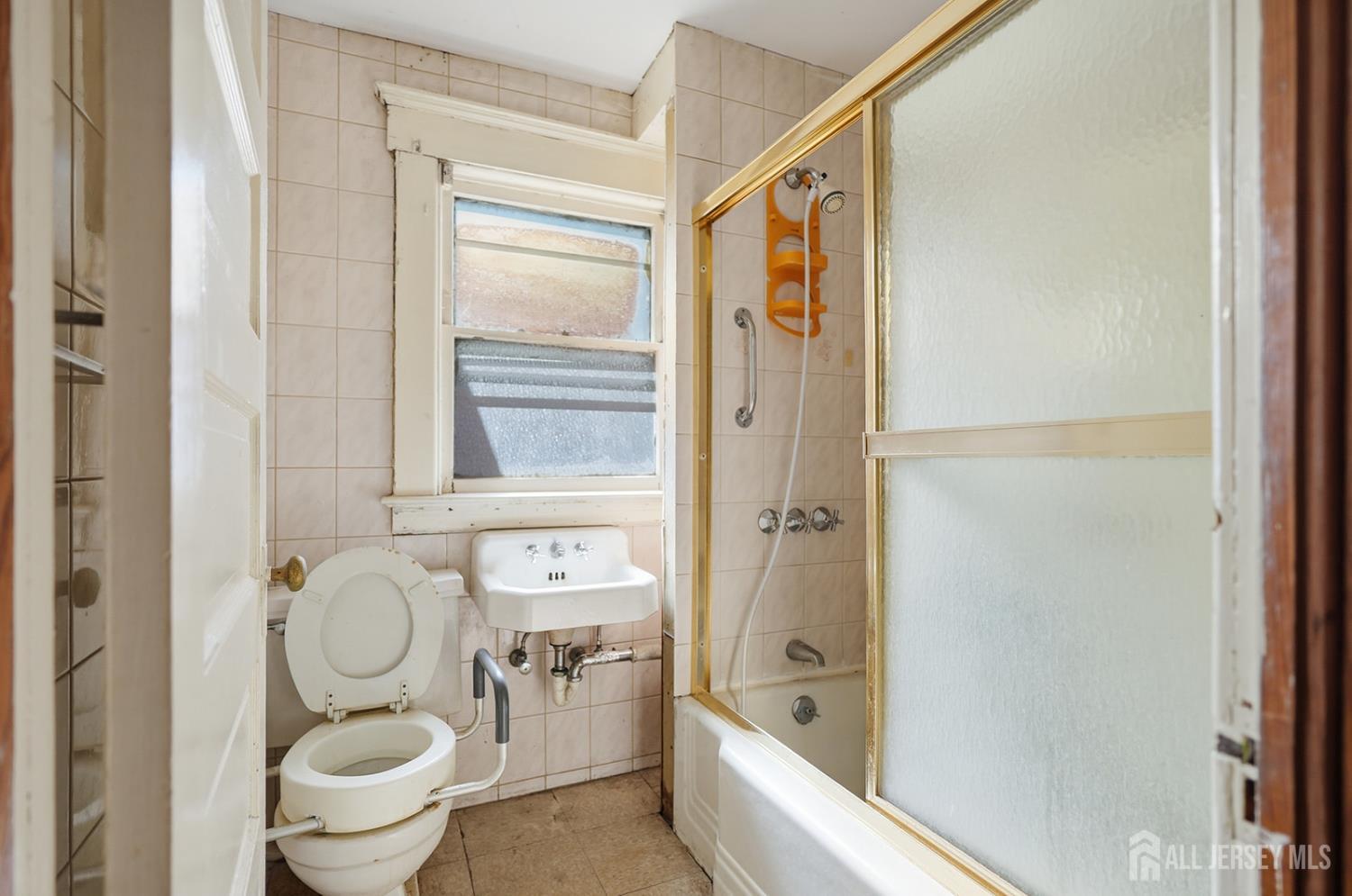 224 E 2nd Street, Bound Brook, NJ, 08805 image 17