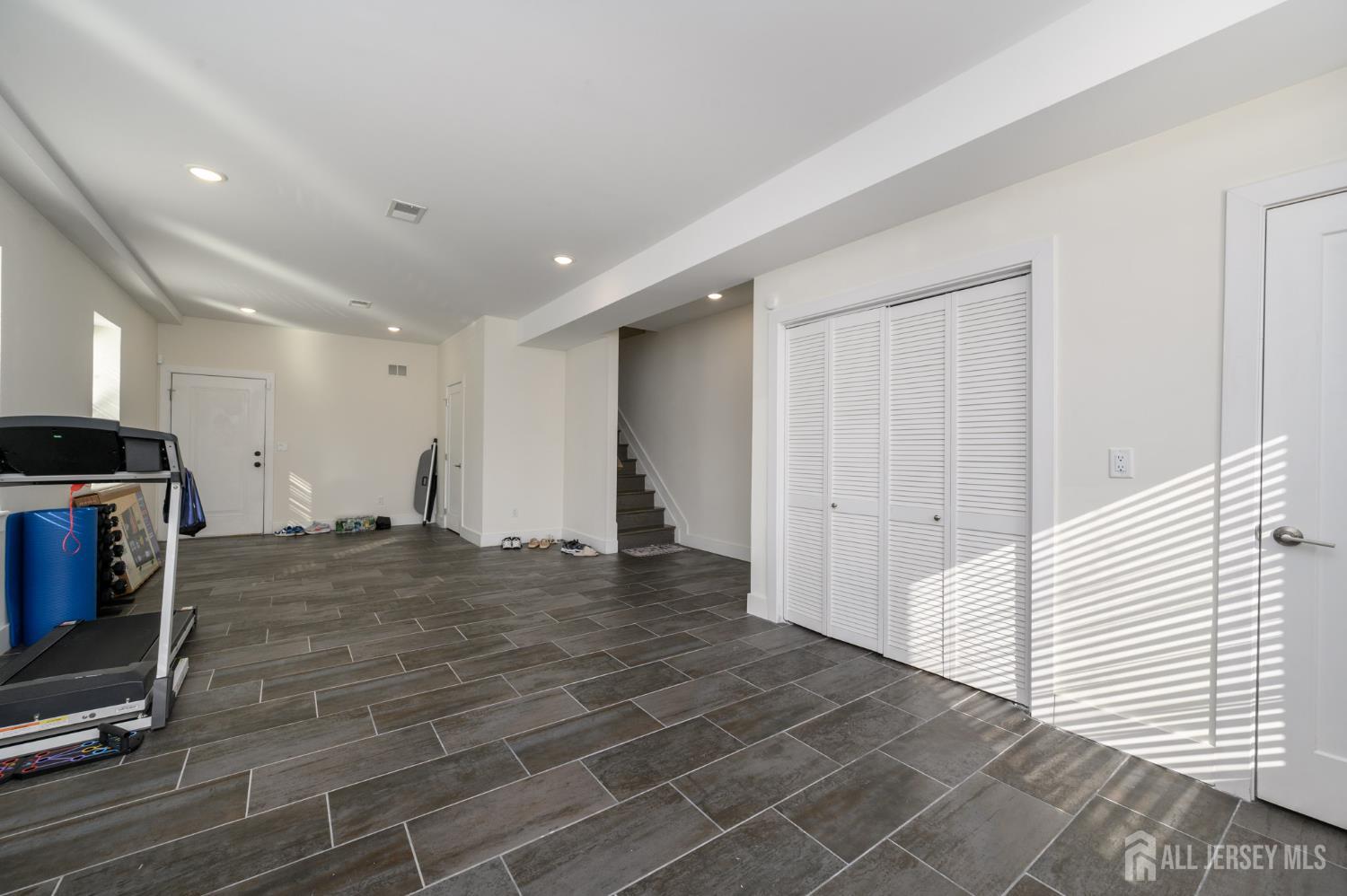 197 Garfield Avenue, Jersey City, NJ, 07305 image 20