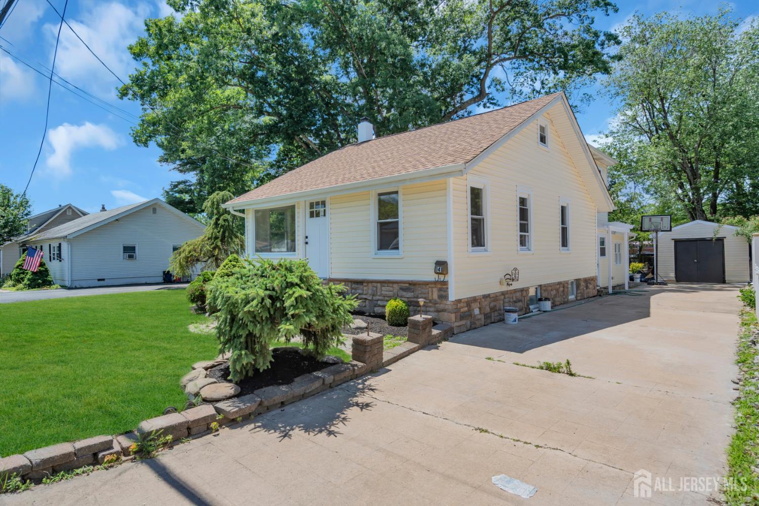 141 Brunswick Avenue Image 4