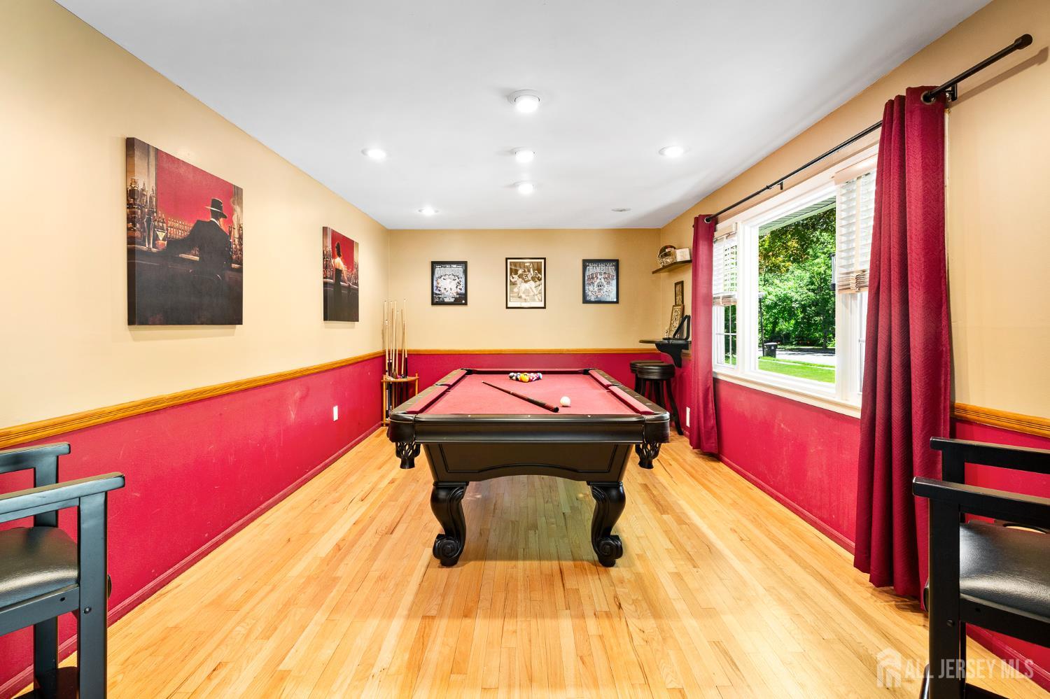 5 Camelot Drive Image 4