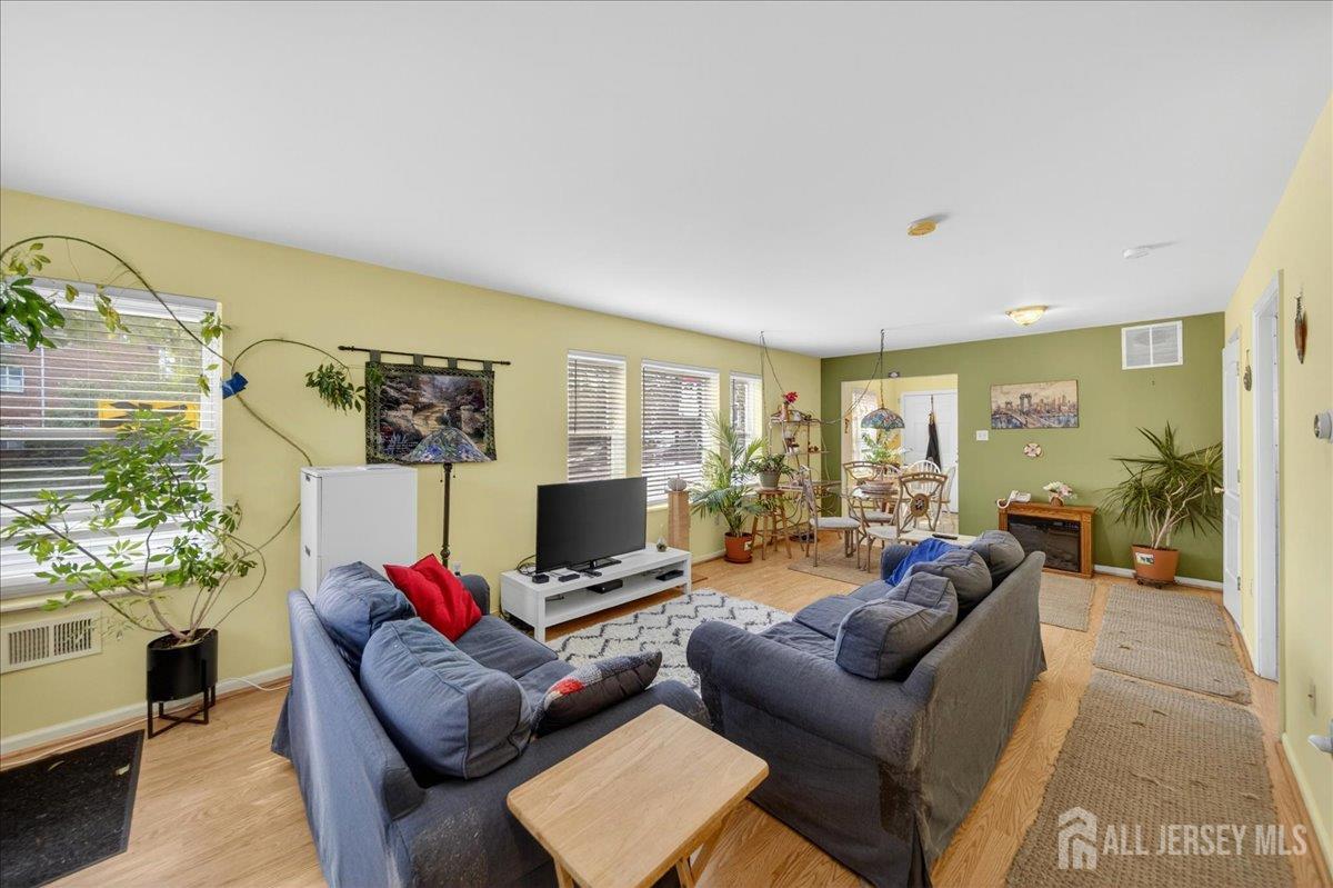 112 Commerce Street, Perth Amboy, NJ, 08861 image 6