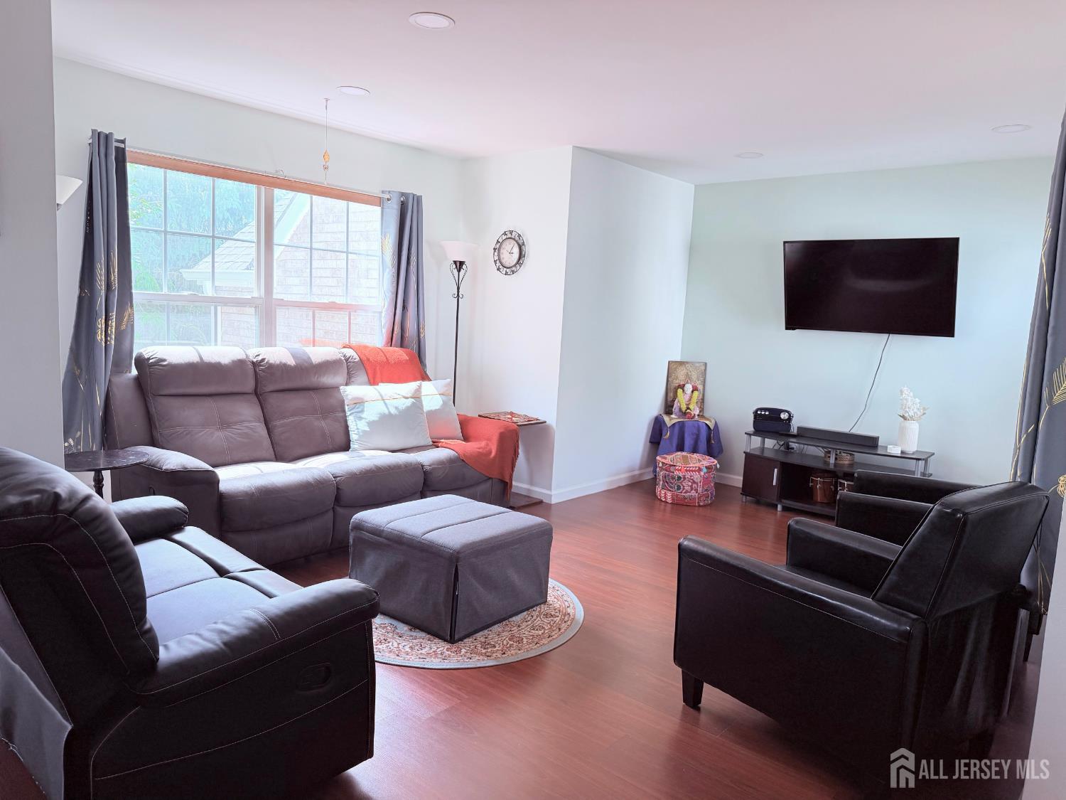 918 Plymouth Road, North Brunswick, NJ, 08902 image 9