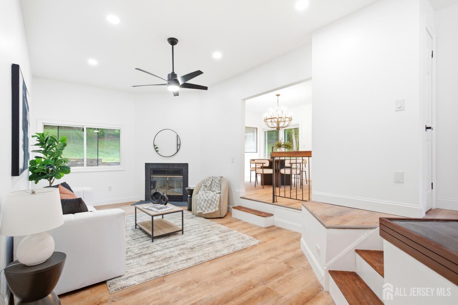 7 Firethorn Court Image 5