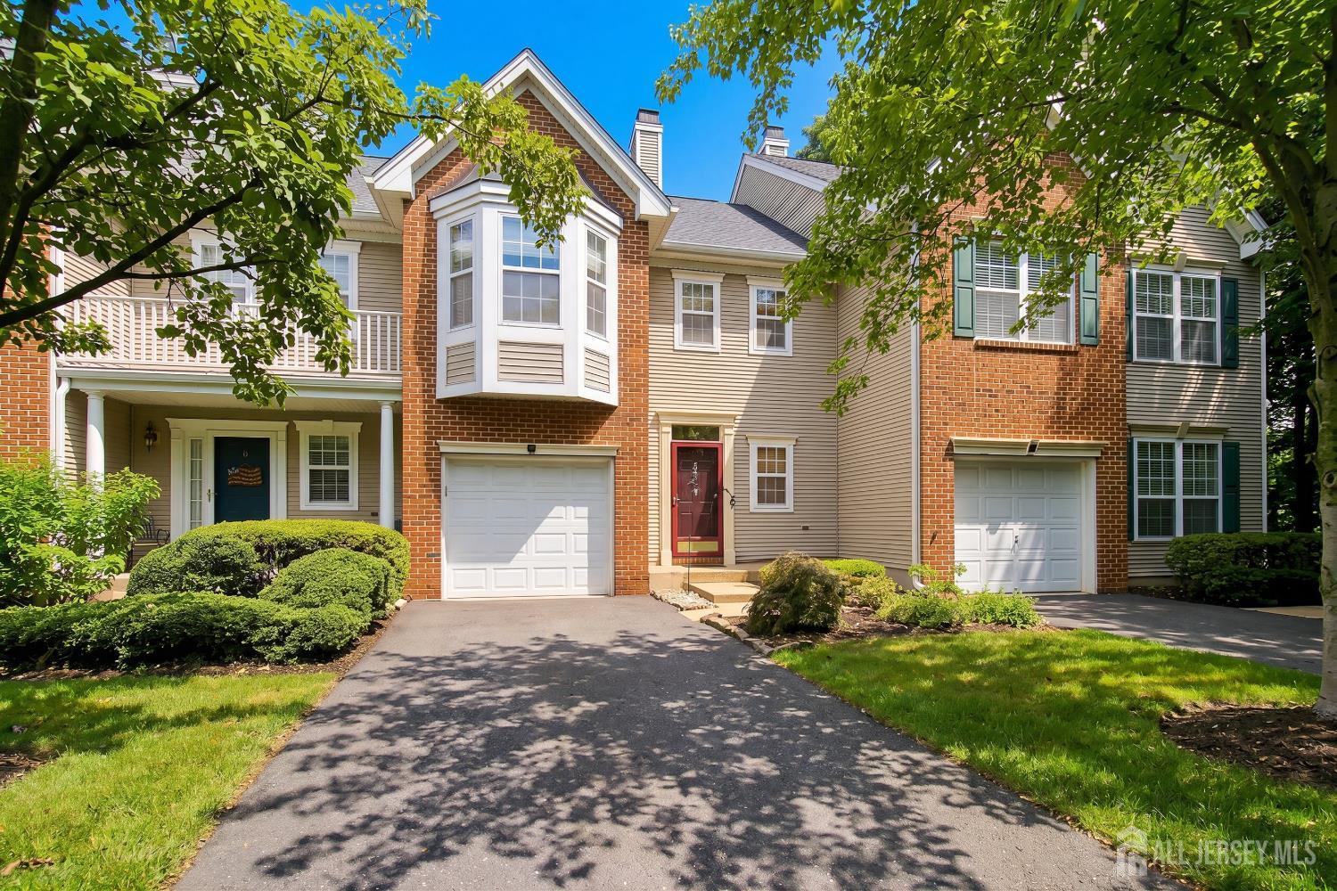 10 Burr Court Image 1