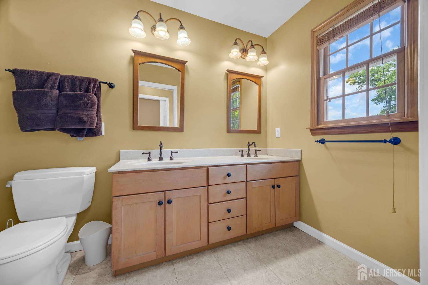 137 Woodland Avenue, Fords, NJ, 08863 image 19