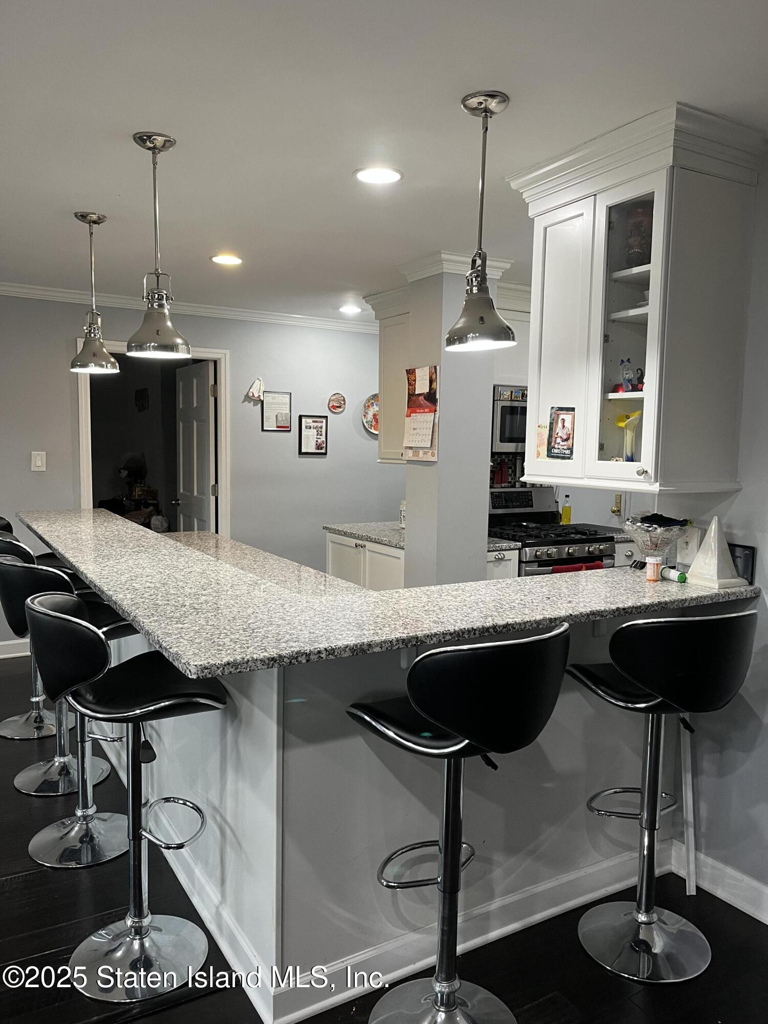 1000 Clove Road 6-o & 6-p, Staten Island, NY, 10301 image 12