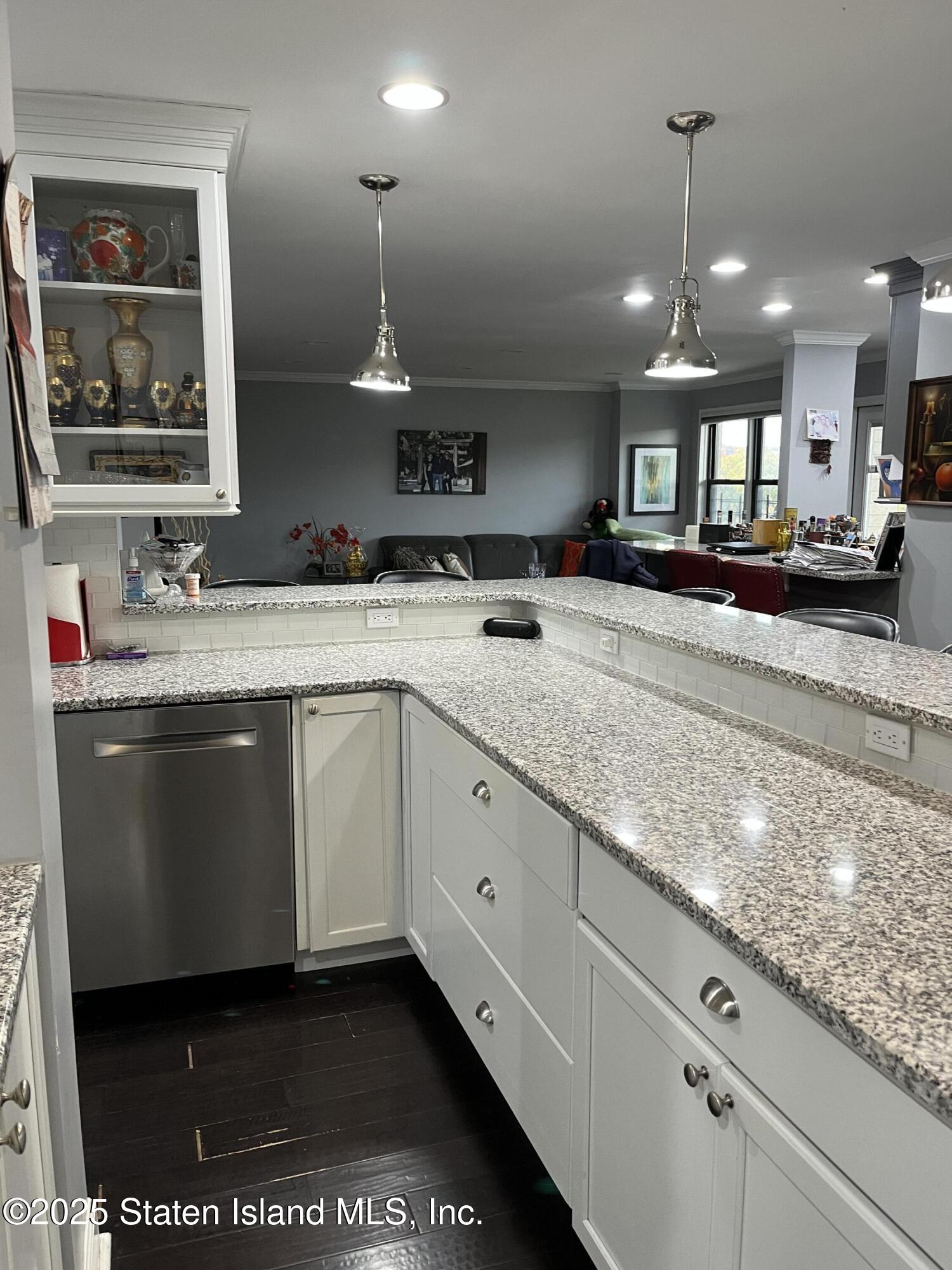 1000 Clove Road 6-o & 6-p, Staten Island, NY, 10301 image 15