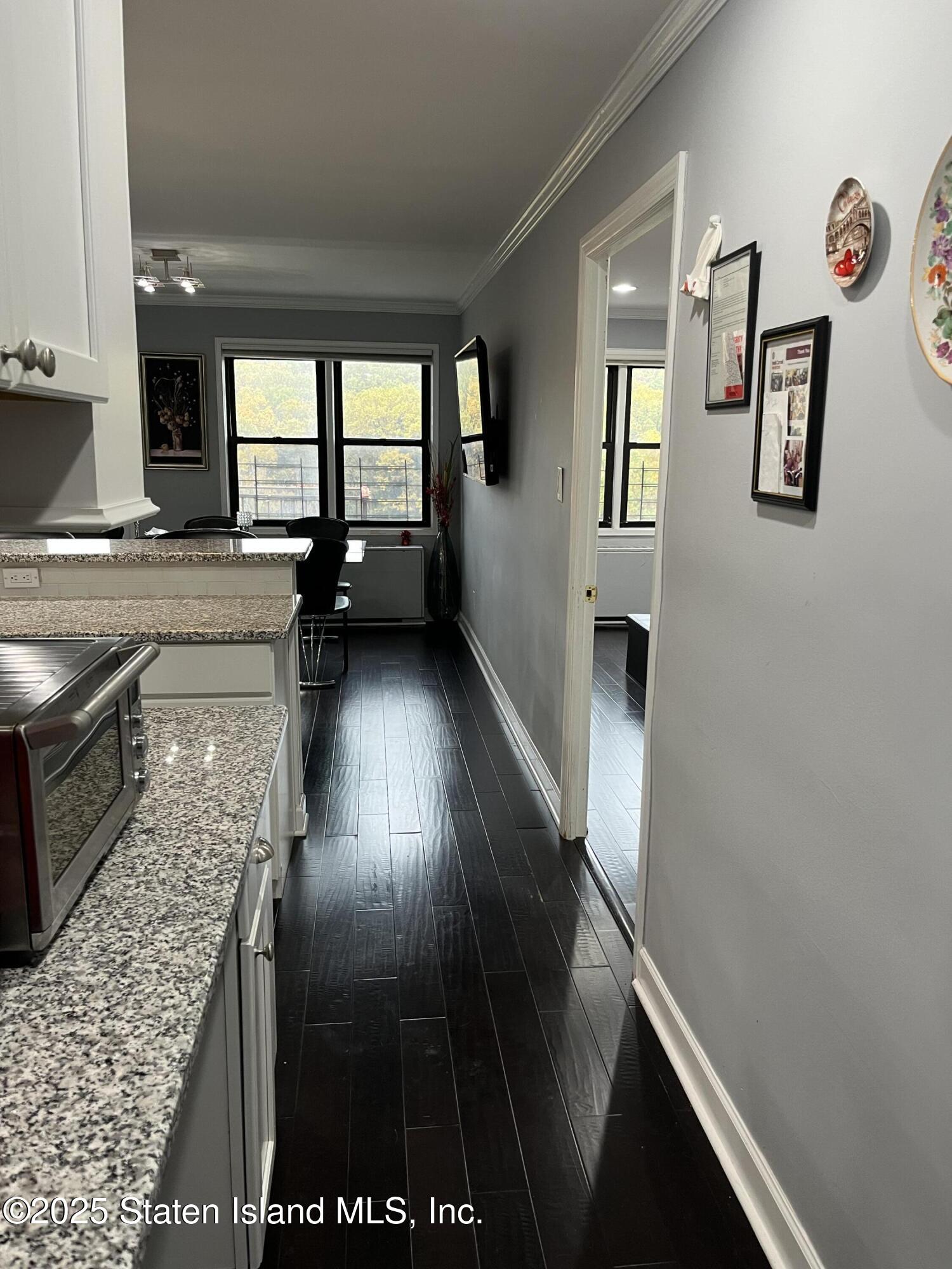 1000 Clove Road 6-o & 6-p, Staten Island, NY, 10301 image 8
