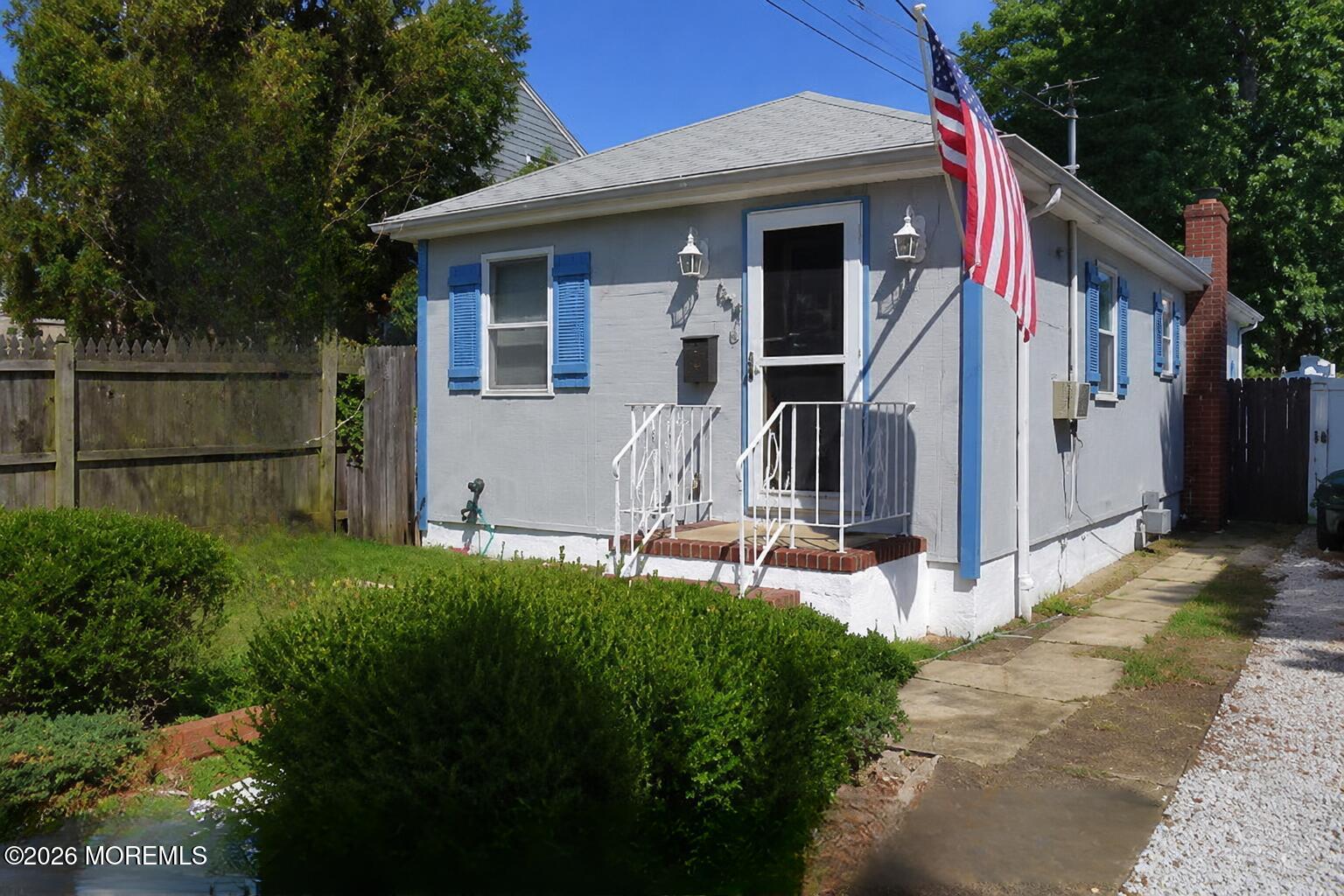 263 Linden Avenue, Middletown, NJ, 07748