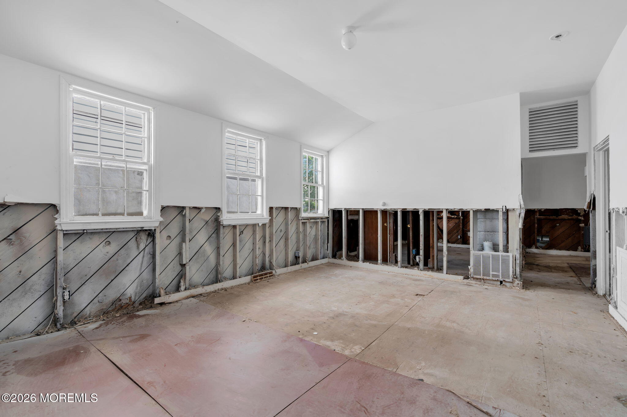40 N Shore Boulevard, Keansburg, NJ, 07734 image 9