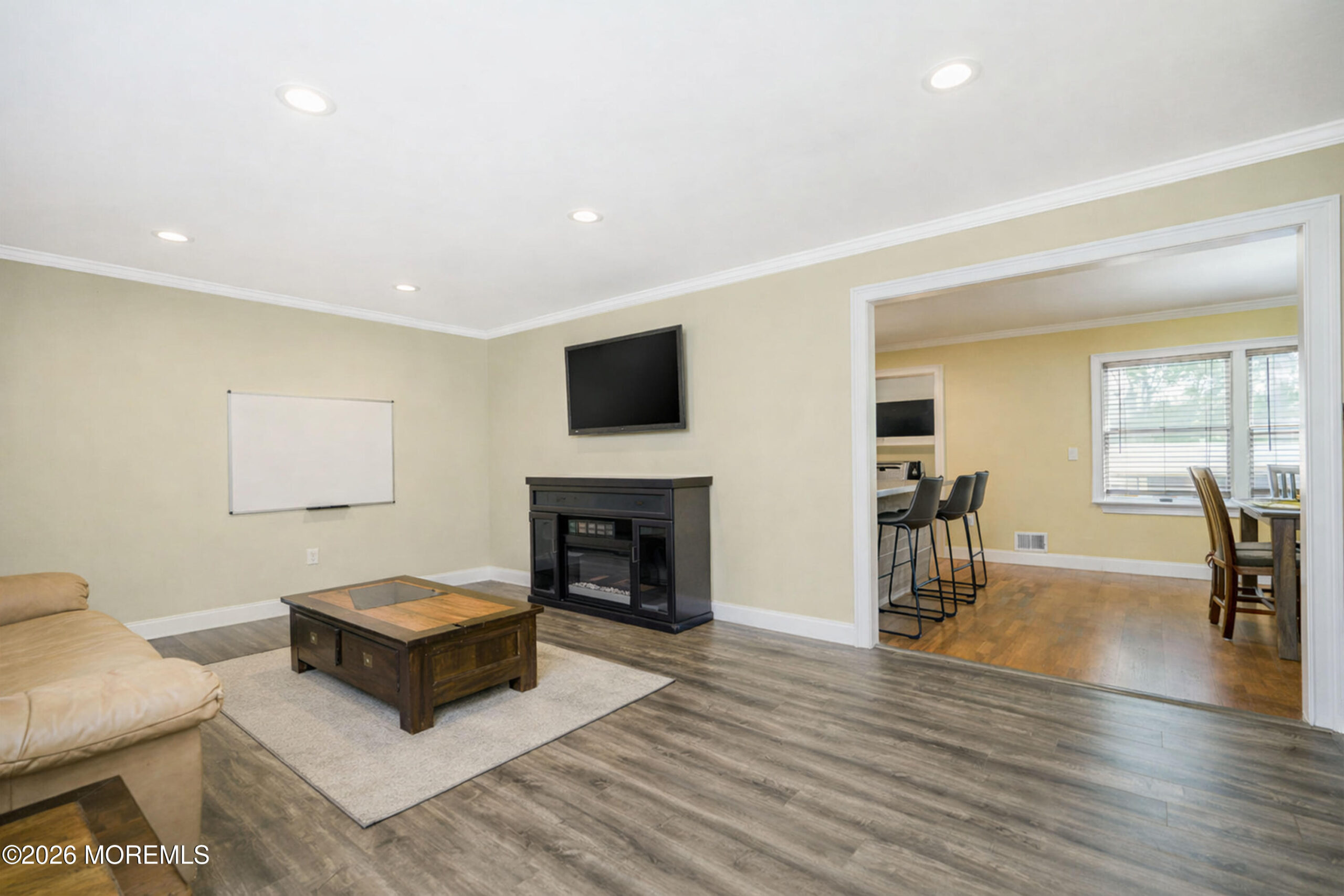 1117 Verdant Road Image 4