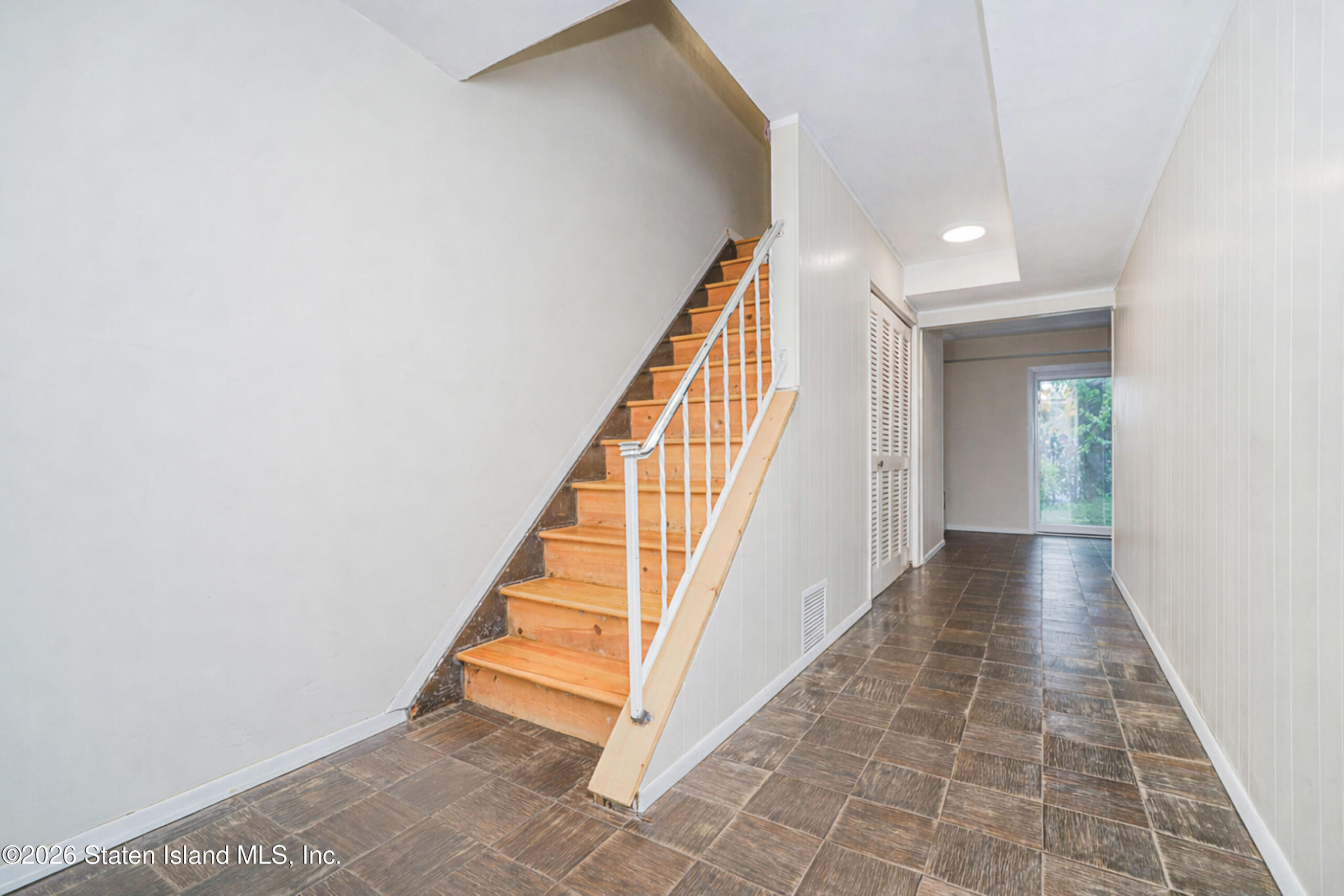 52 Yacht Club Cove 52, Staten Island, NY, 10308 image 9