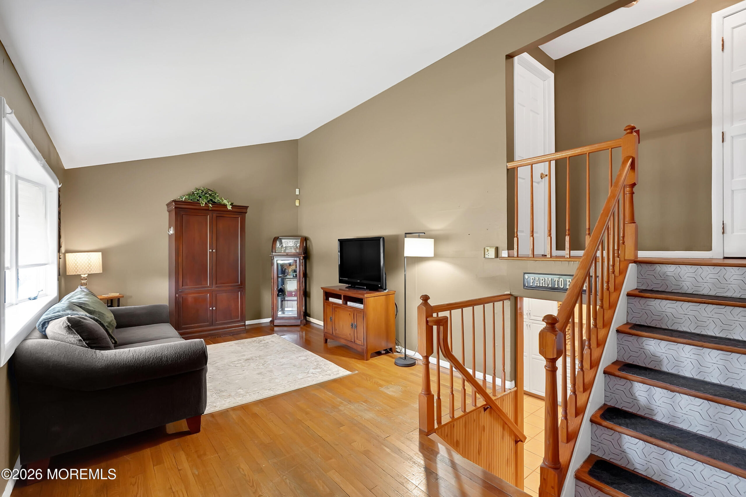 7 Winthrop Place Image 3