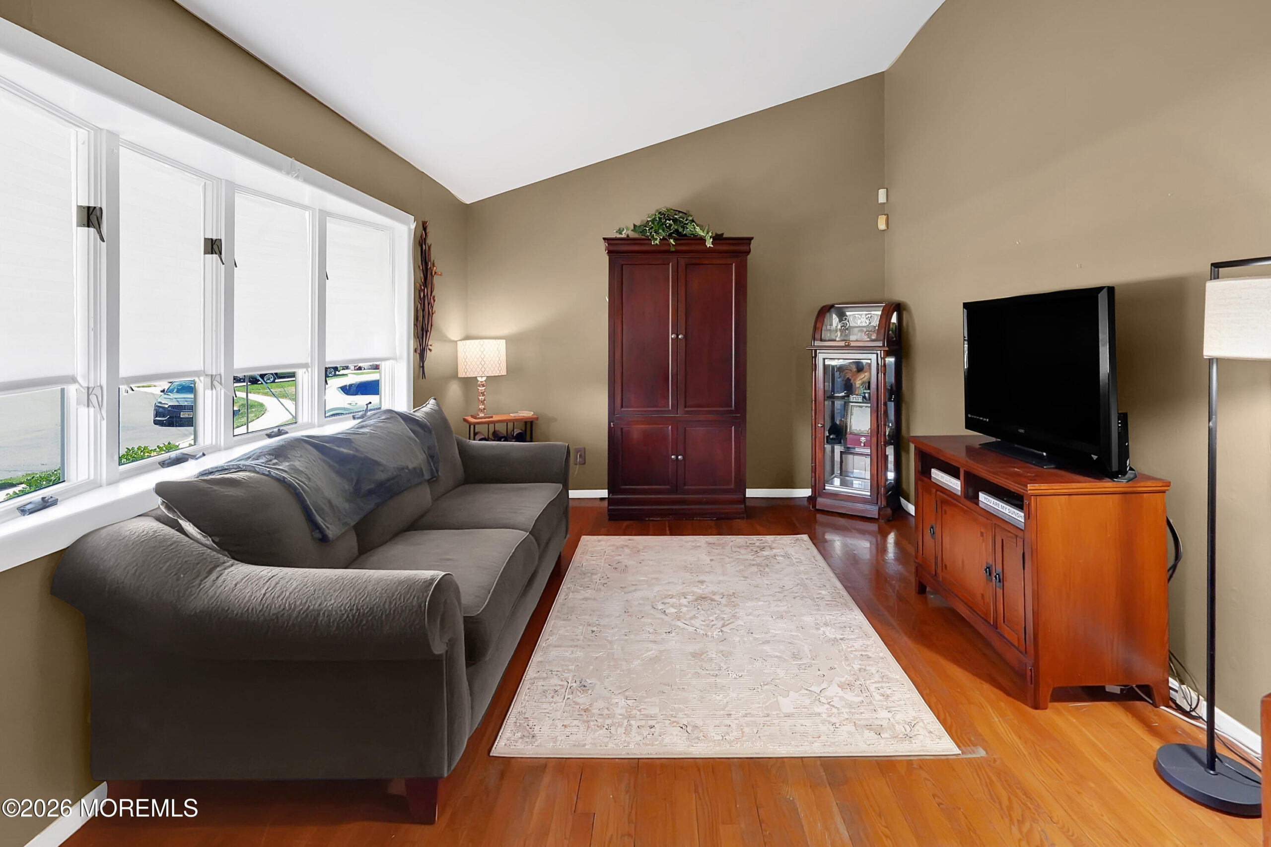 7 Winthrop Place Image 5