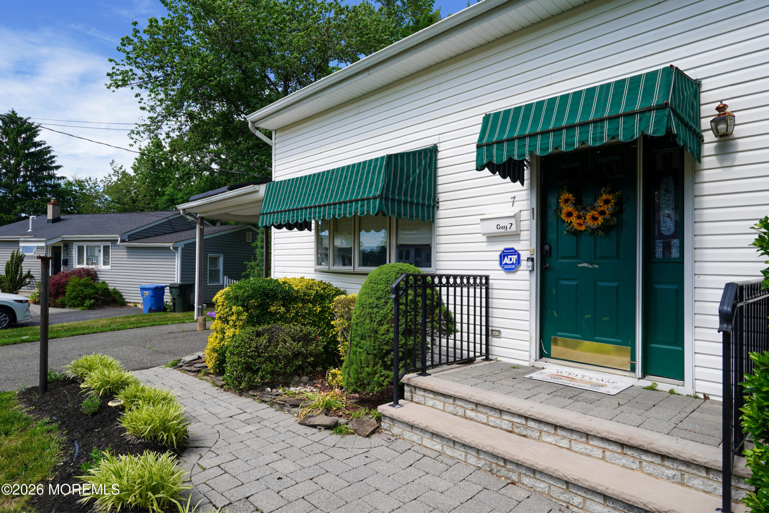 7 Winthrop Place Image 2