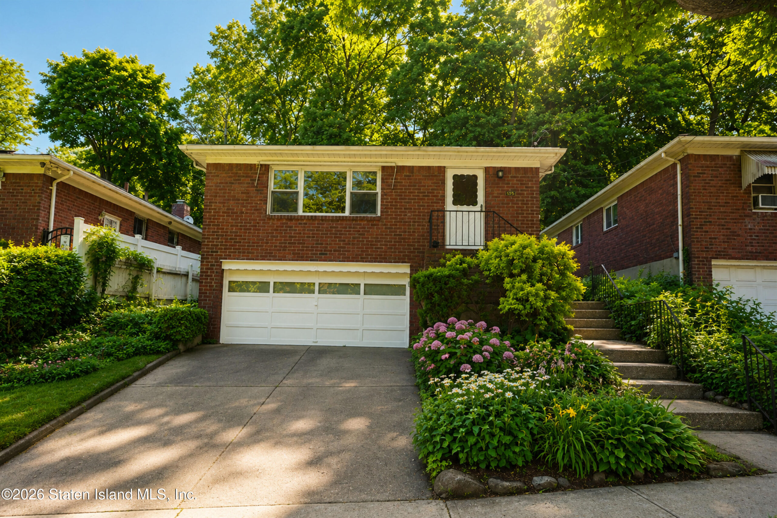95 Franklin Avenue Image 2