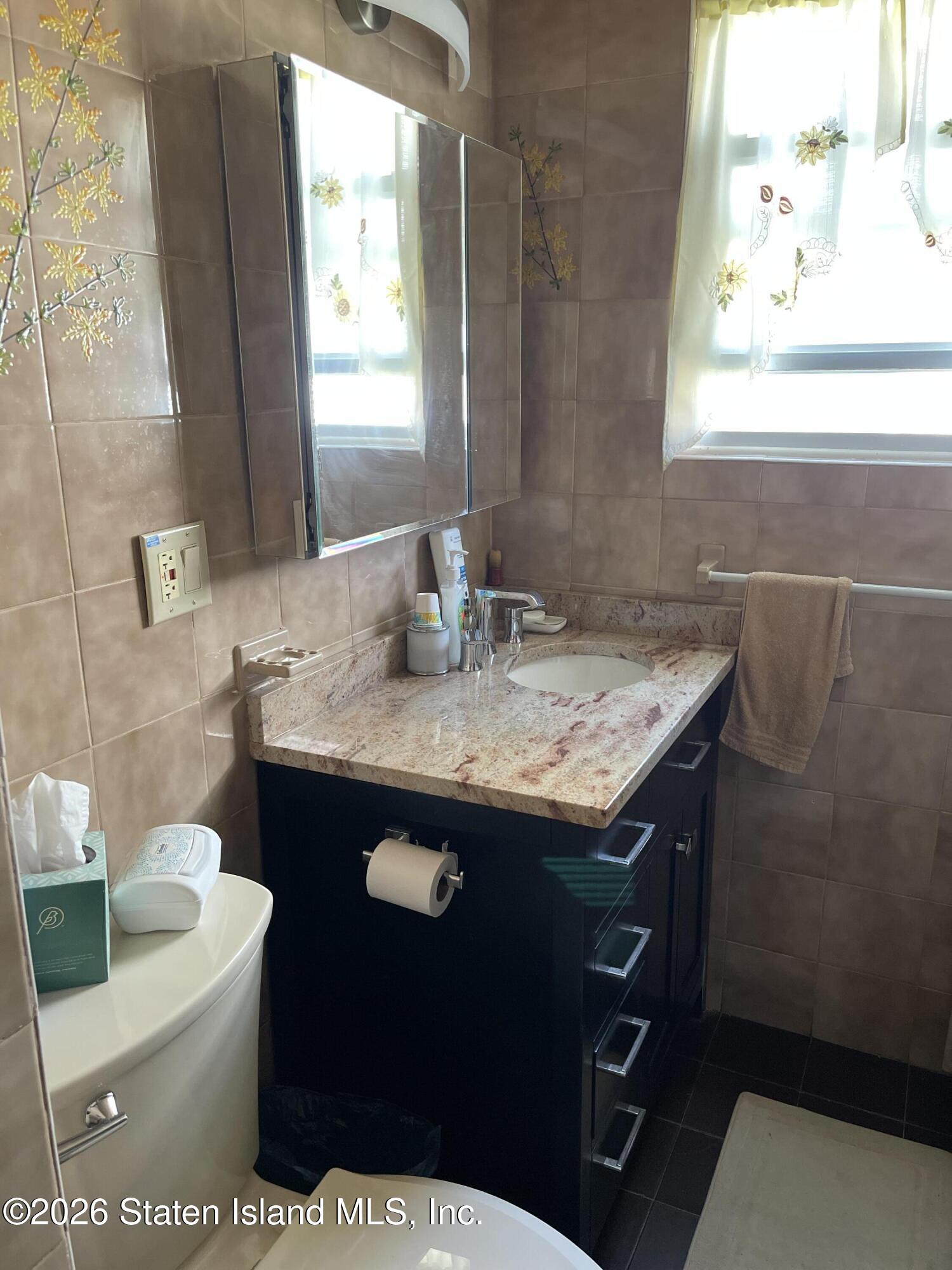 252 Saint Marys Avenue, Staten Island, NY, 10305 image 13