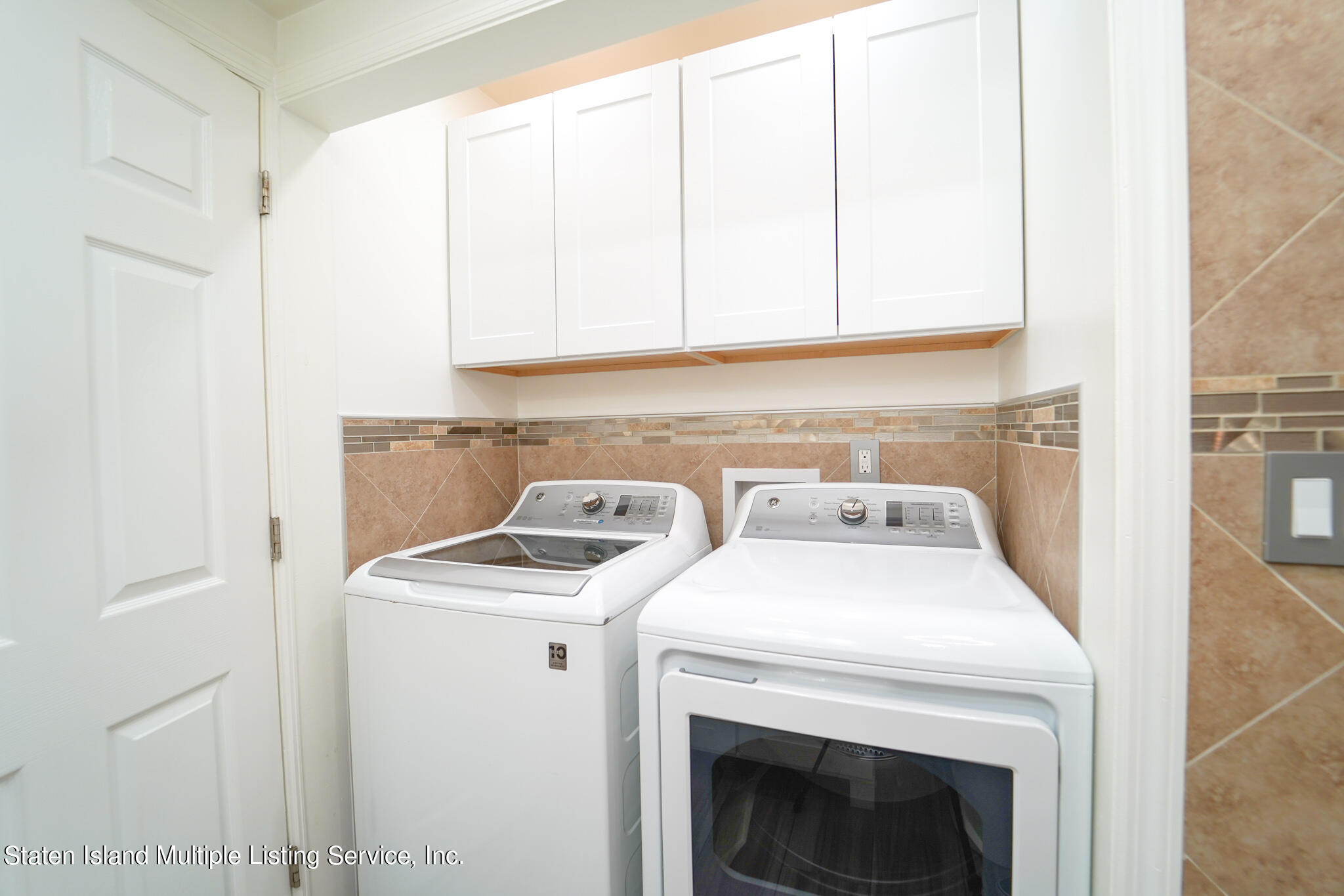 234 Hampton Green, Staten Island, NY, 10312 image 12