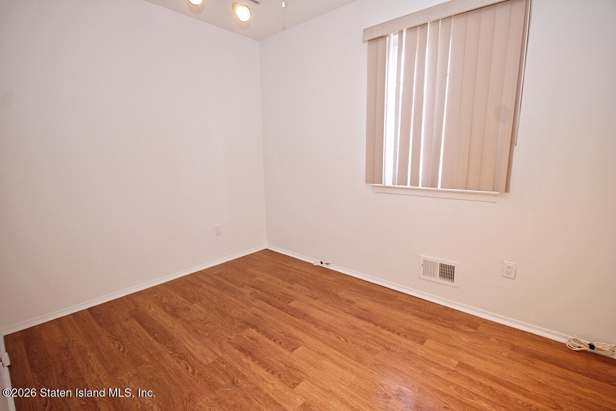 32 Mc Divitt Avenue A, Staten Island, NY, 10314 image 17