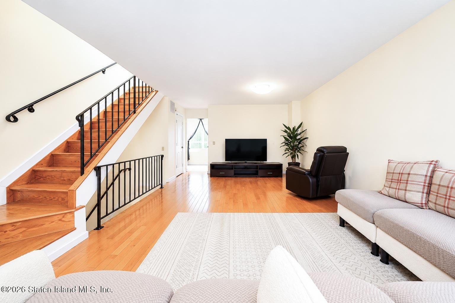 22 Tone Lane, Staten Island, NY, 10305 image 6