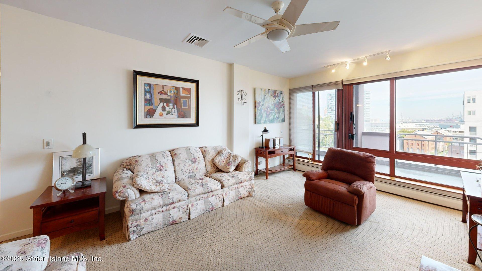 80 Bay St Landing 9l Image 4