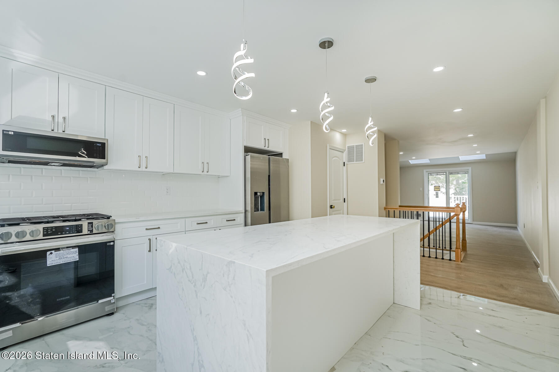 124 Pembrook Loop, Staten Island, NY, 10309 image 10