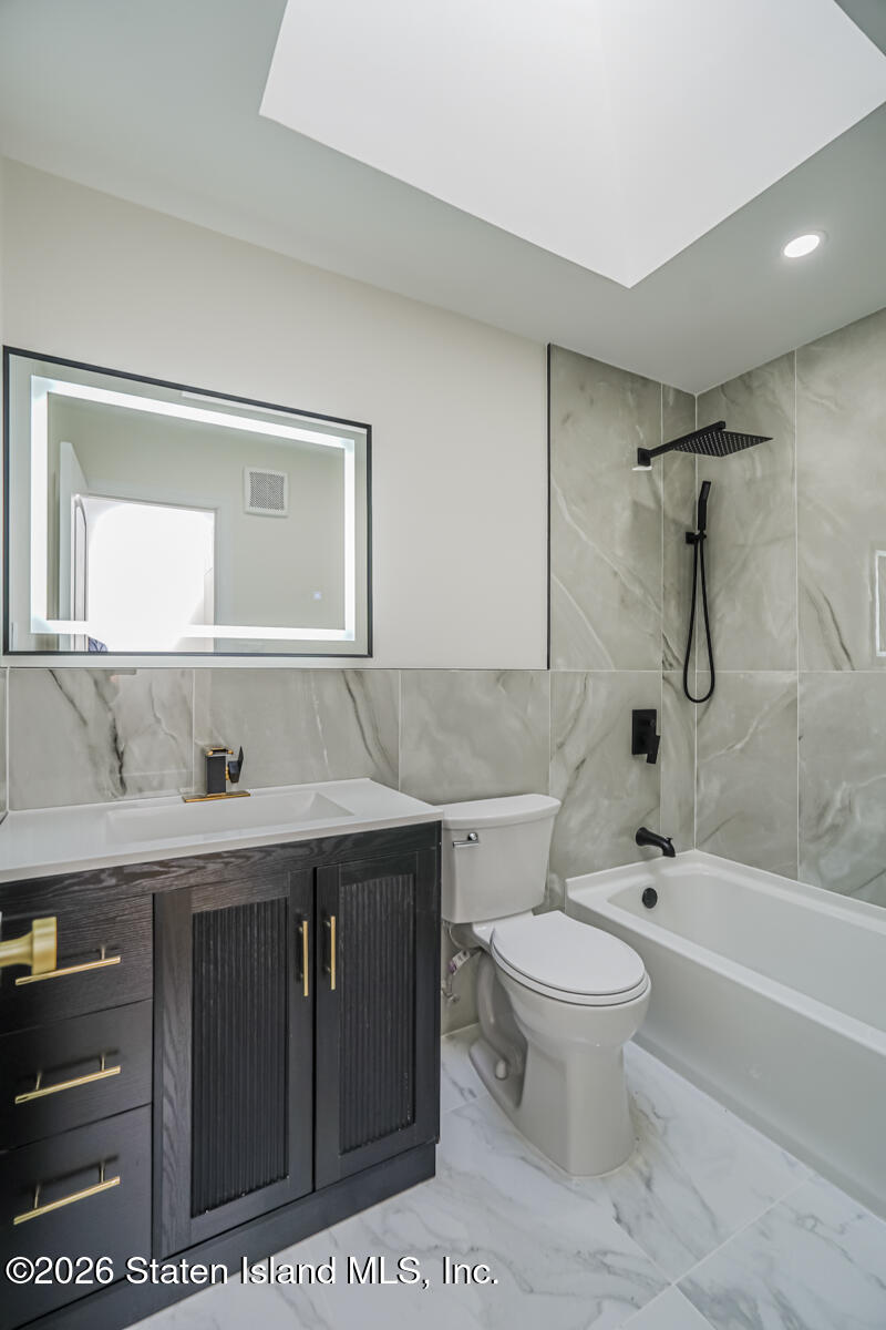 124 Pembrook Loop, Staten Island, NY, 10309 image 21