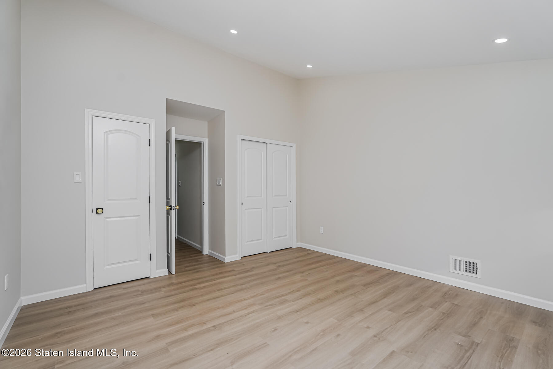 124 Pembrook Loop, Staten Island, NY, 10309 image 23