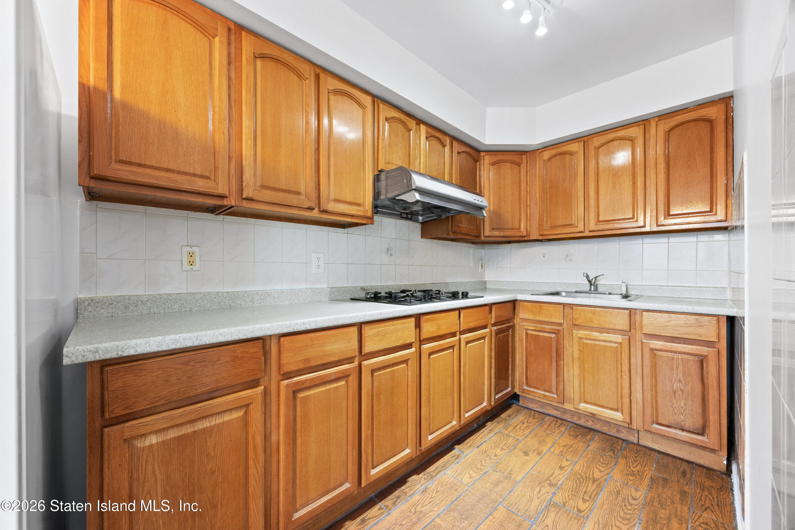 303 Mosel Avenue, Staten Island, NY, 10304 image 9