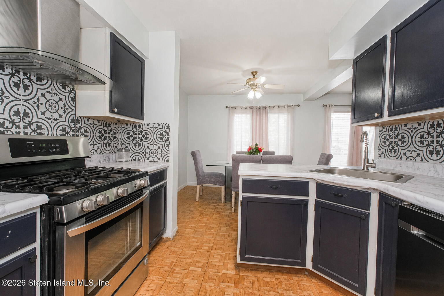 548 Ilyssa Way, Staten Island, NY, 10312 image 6
