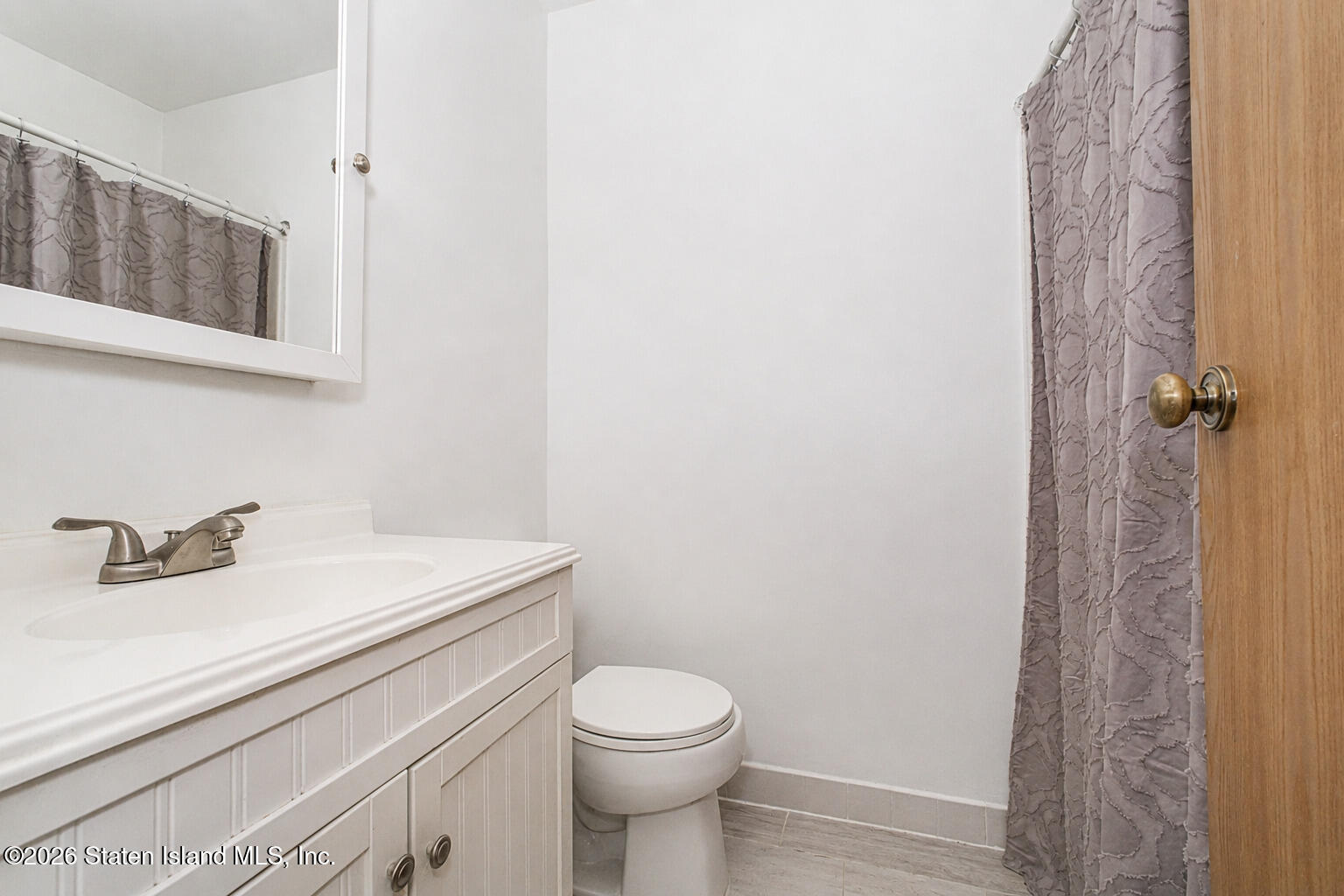 548 Ilyssa Way, Staten Island, NY, 10312 image 23