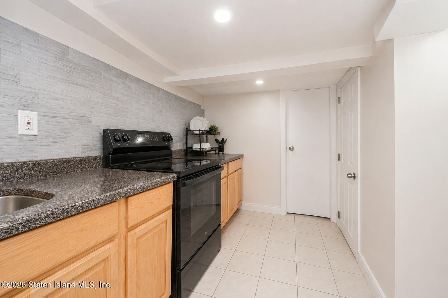38 Fillmore Street, Staten Island, NY, 10301 image 9