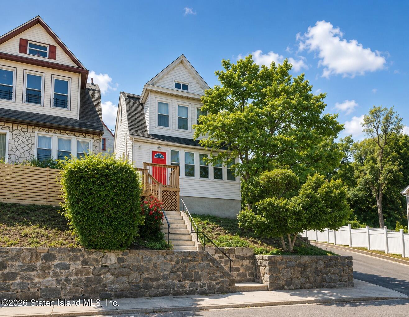 38 Fillmore Street, Staten Island, NY, 10301