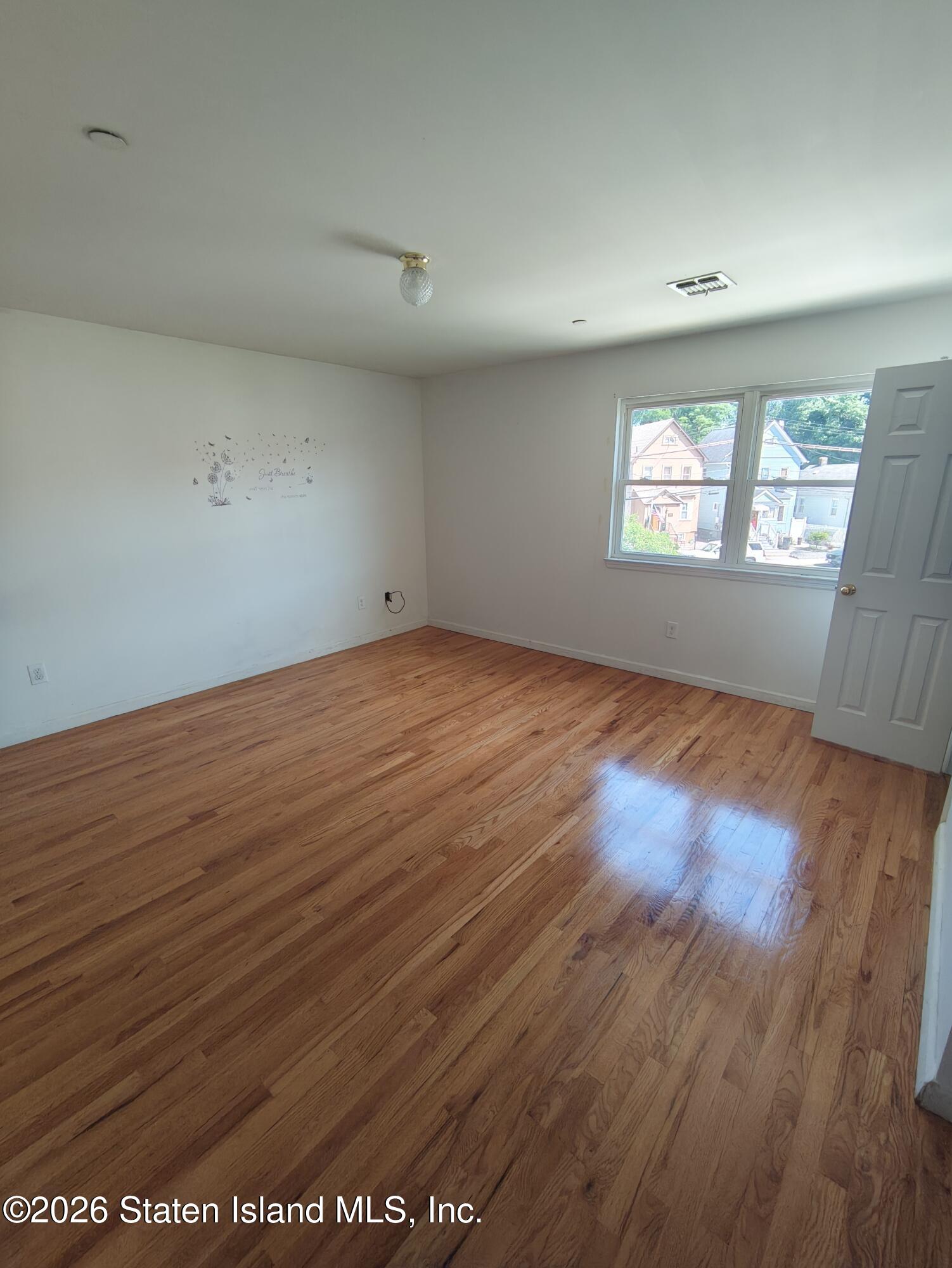 18 Edgeview Lane, Staten Island, NY, 10302 image 8