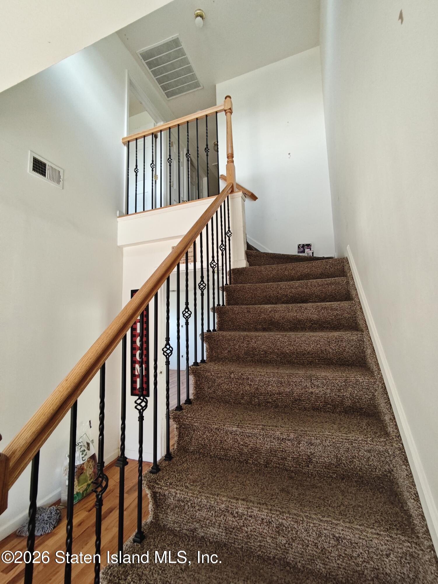 18 Edgeview Lane, Staten Island, NY, 10302 image 6