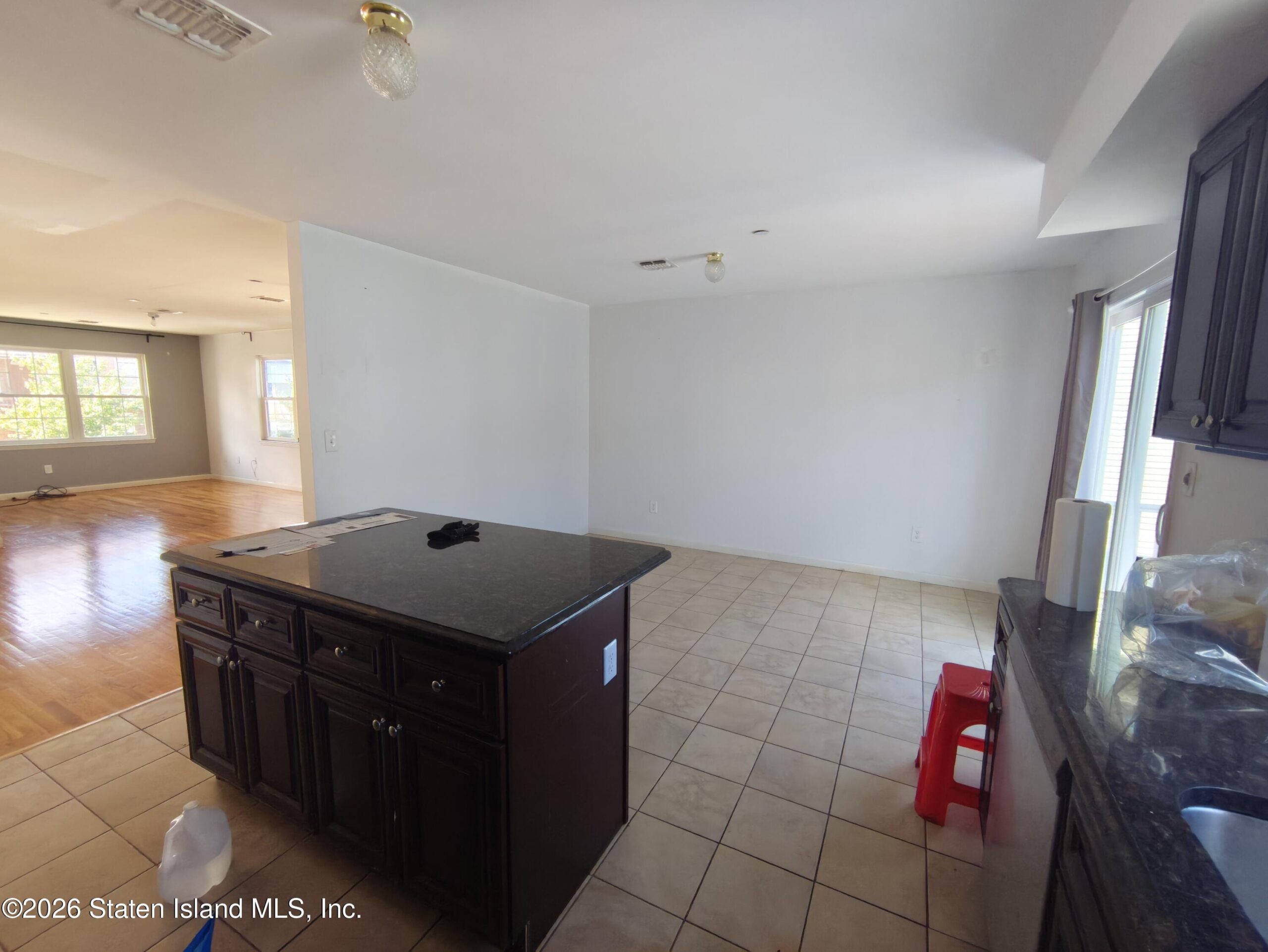 18 Edgeview Lane Image 1