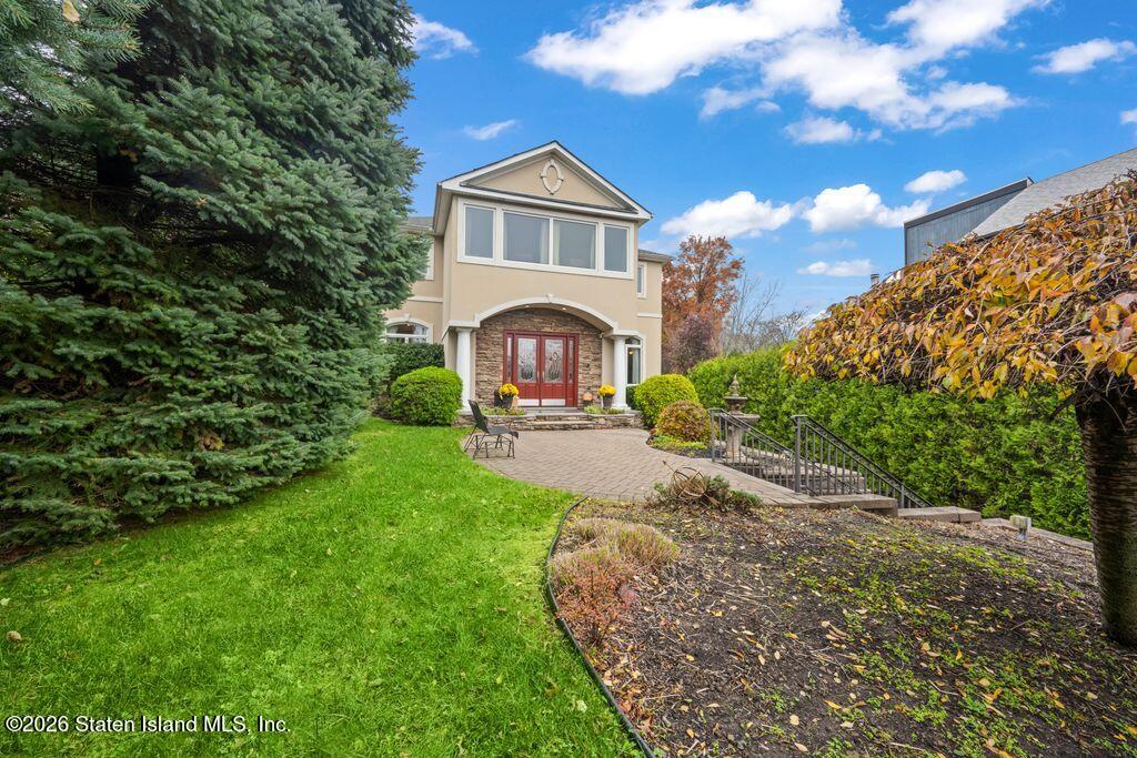 38 Ridge Avenue Image 4