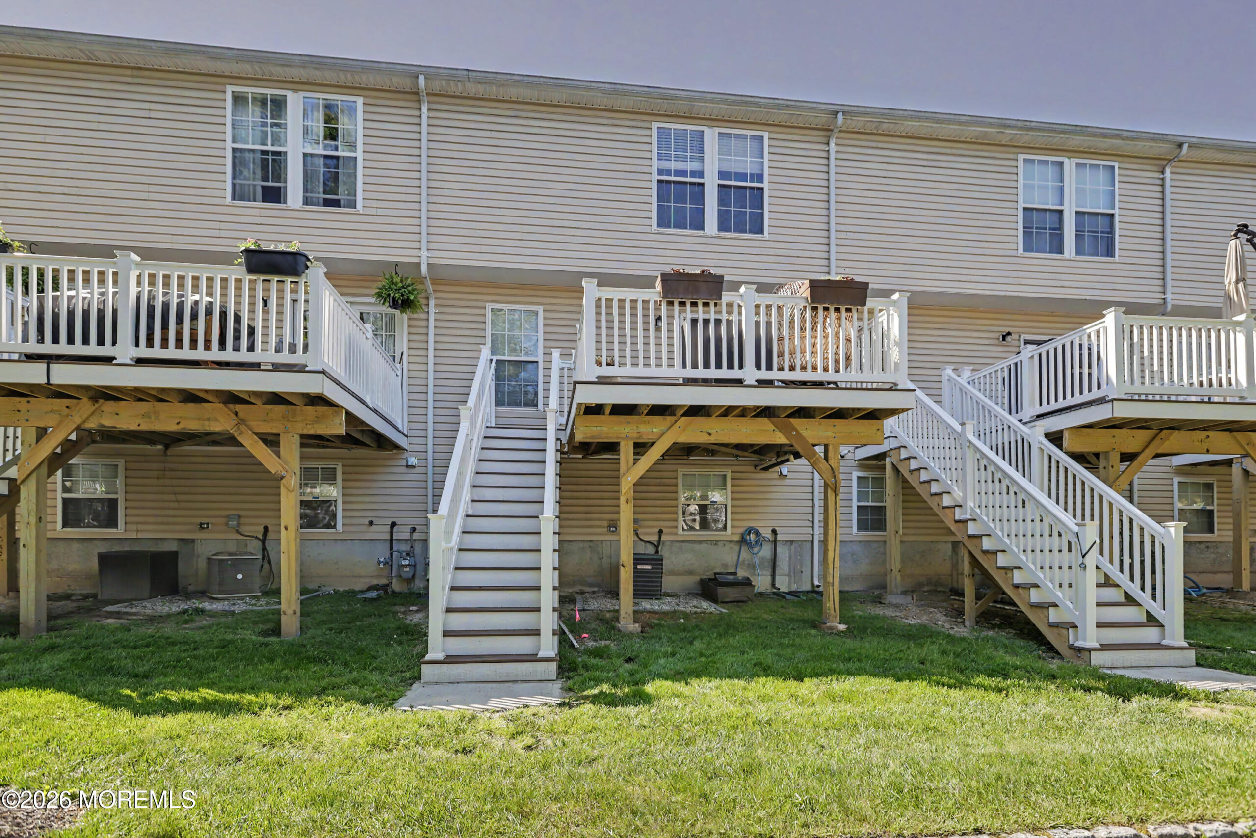 36 Saxton Road, Farmingdale, NJ, 07727 image 24