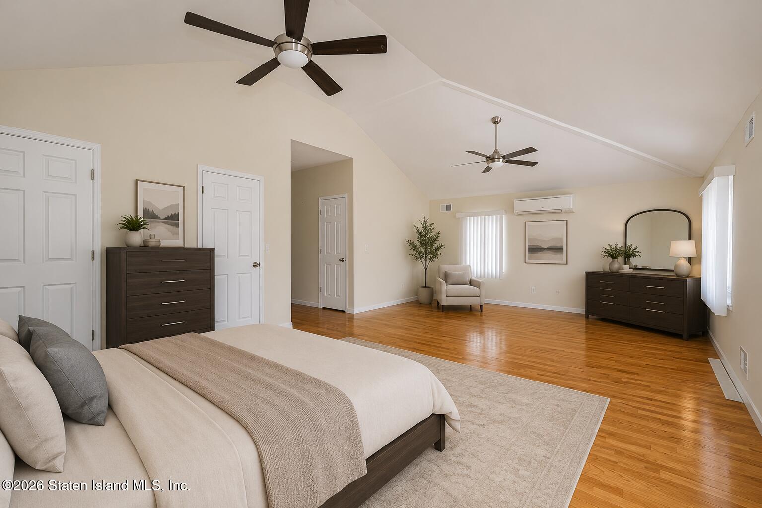 6 Clinton Court, Staten Island, NY, 10301 image 13