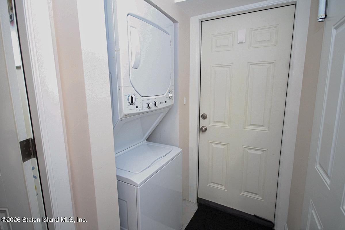 8 Poland Place, Staten Island, NY, 10314 image 21