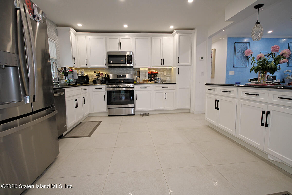 8 Poland Place, Staten Island, NY, 10314 image 8