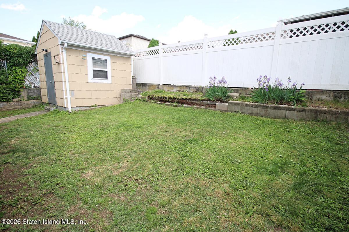 8 Poland Place, Staten Island, NY, 10314 image 31